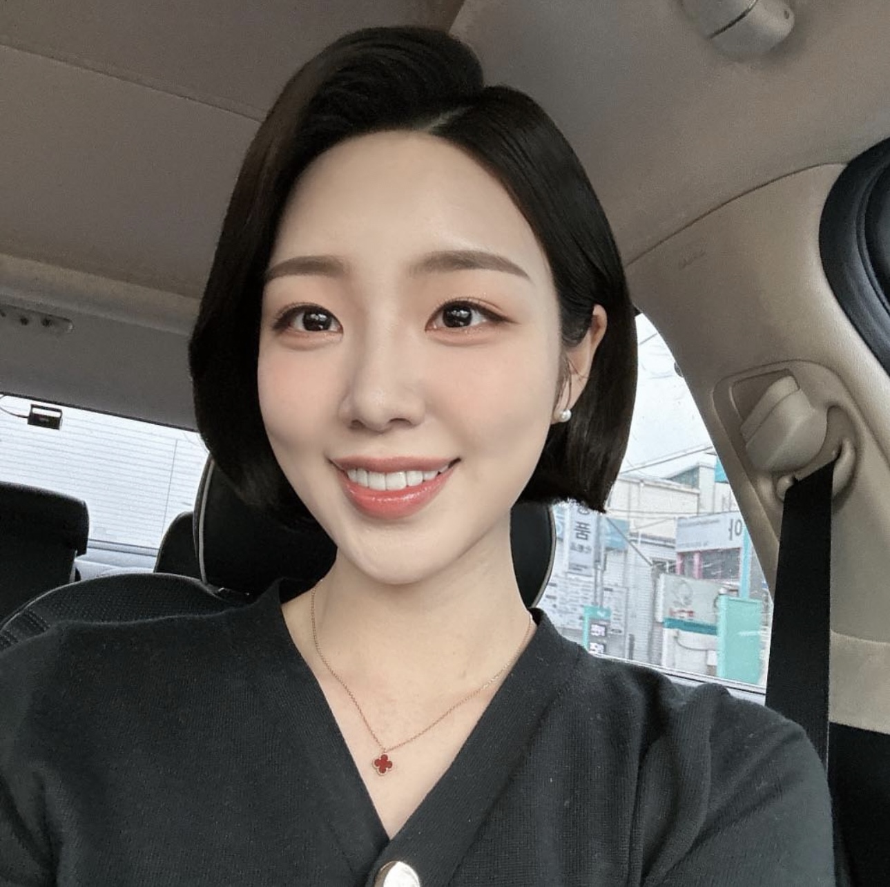 예뻐지는날에 메이크업헤어