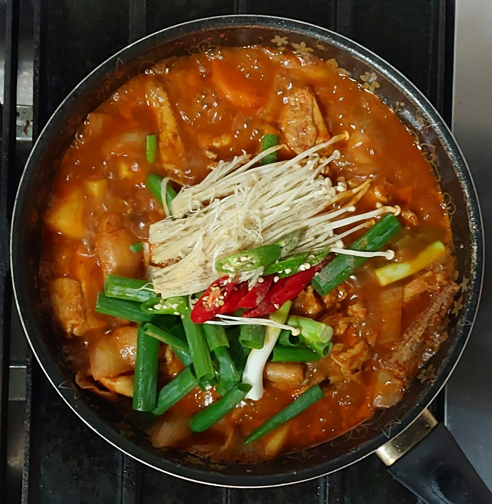 매운닭발&포차