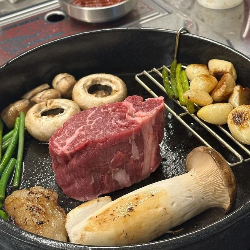 한우정육소 까치산점