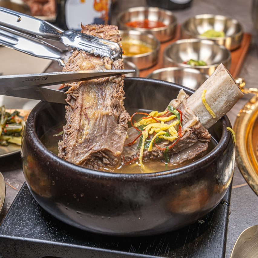 돼지숯불갈비한정식 가온정