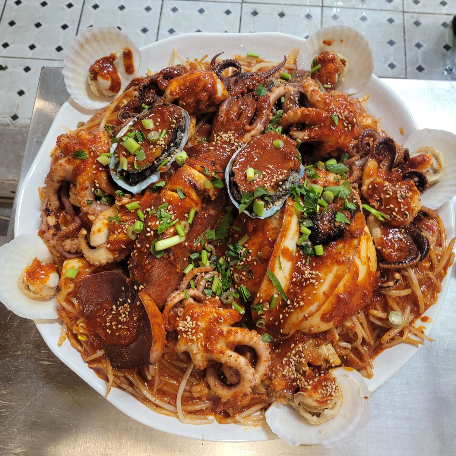 중앙아구세상 본점