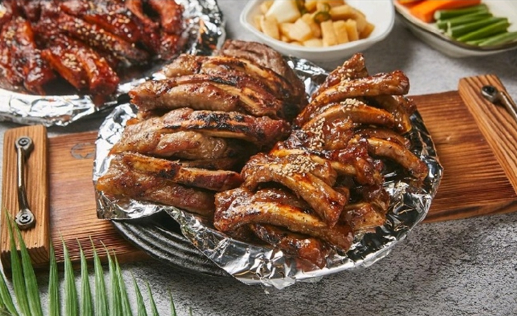 더맛구이구이쪽갈비 일월본점 내부 또는 관련 모습