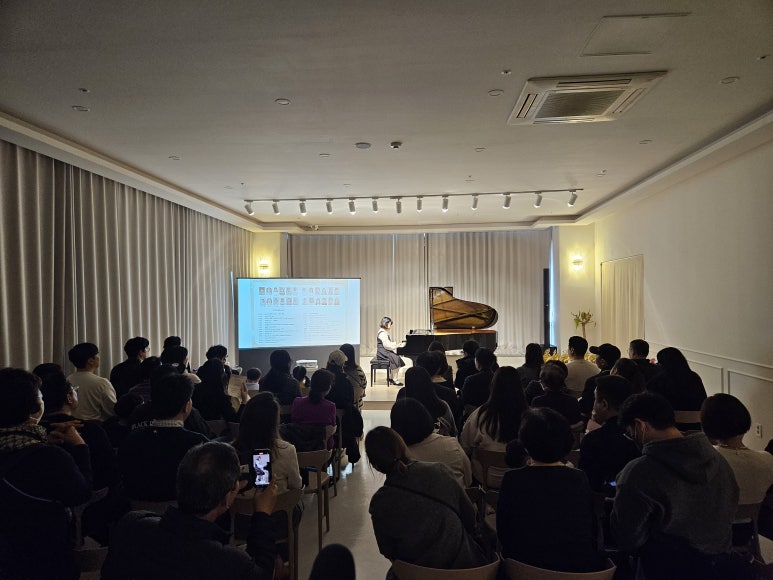 1번째 스튜디오 사진