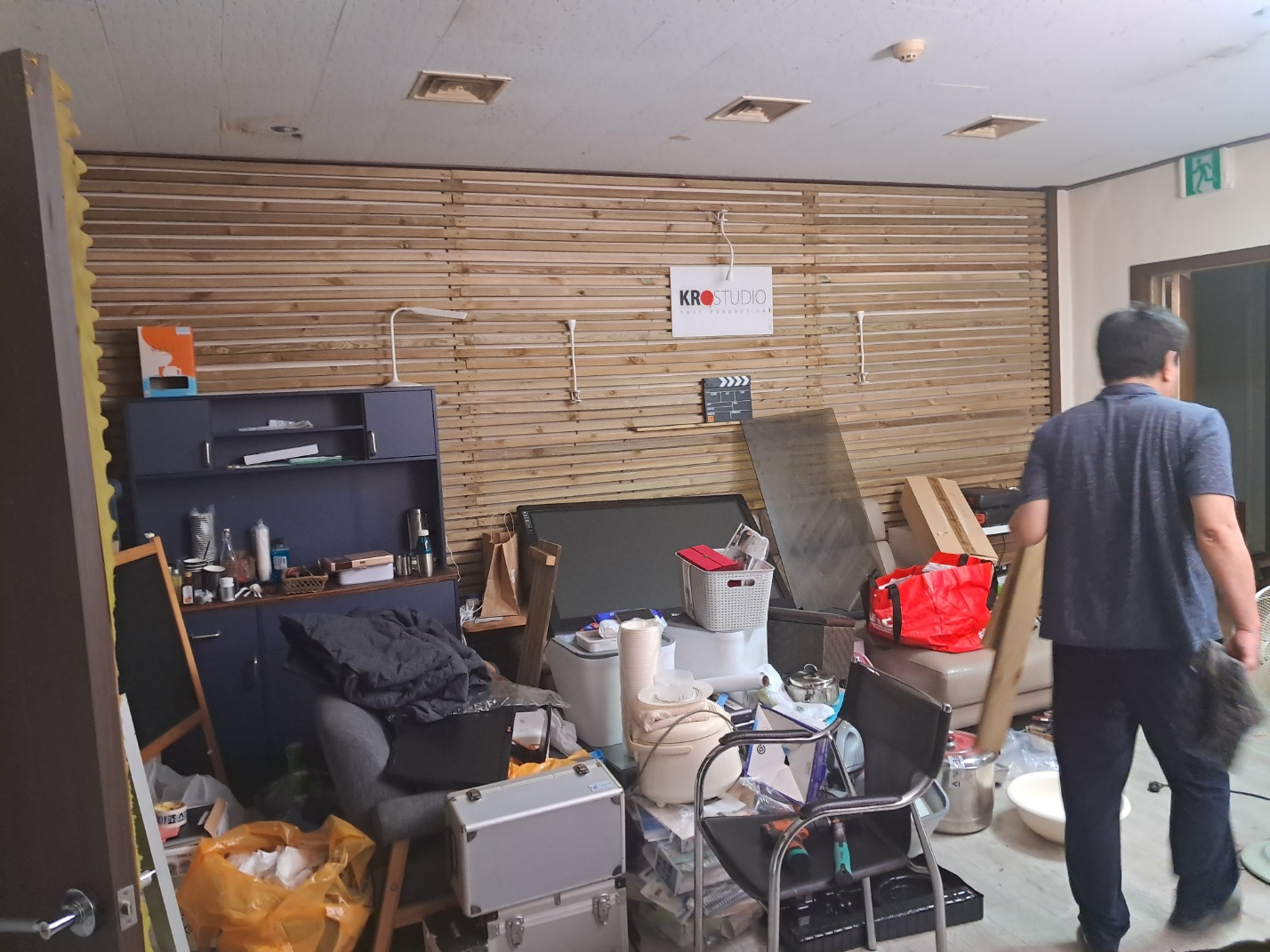 강남철거 새롬철거 식당카페 사무실철거 원상복구 폐기물 대표 이미지