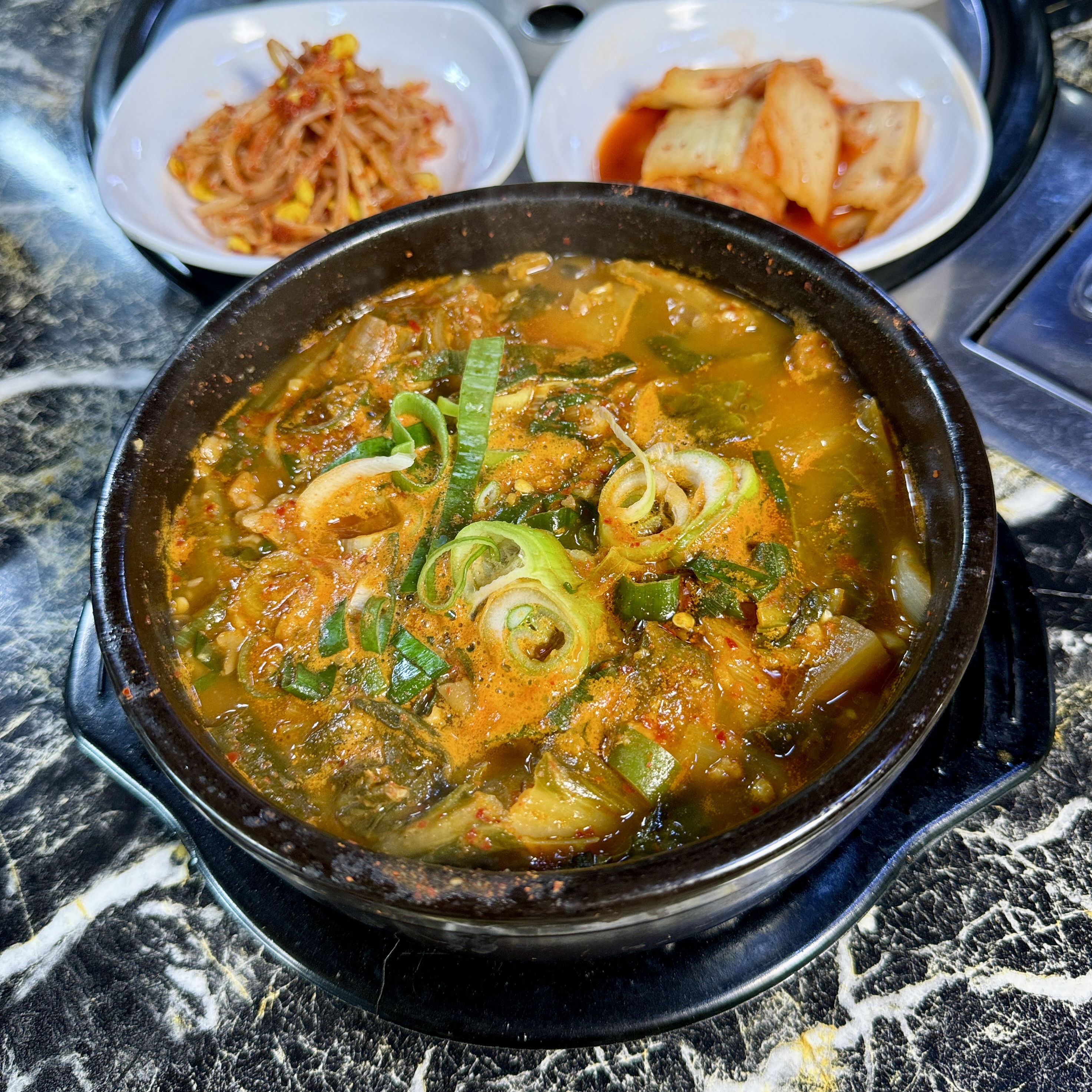황소식육실비식당 한우하이원