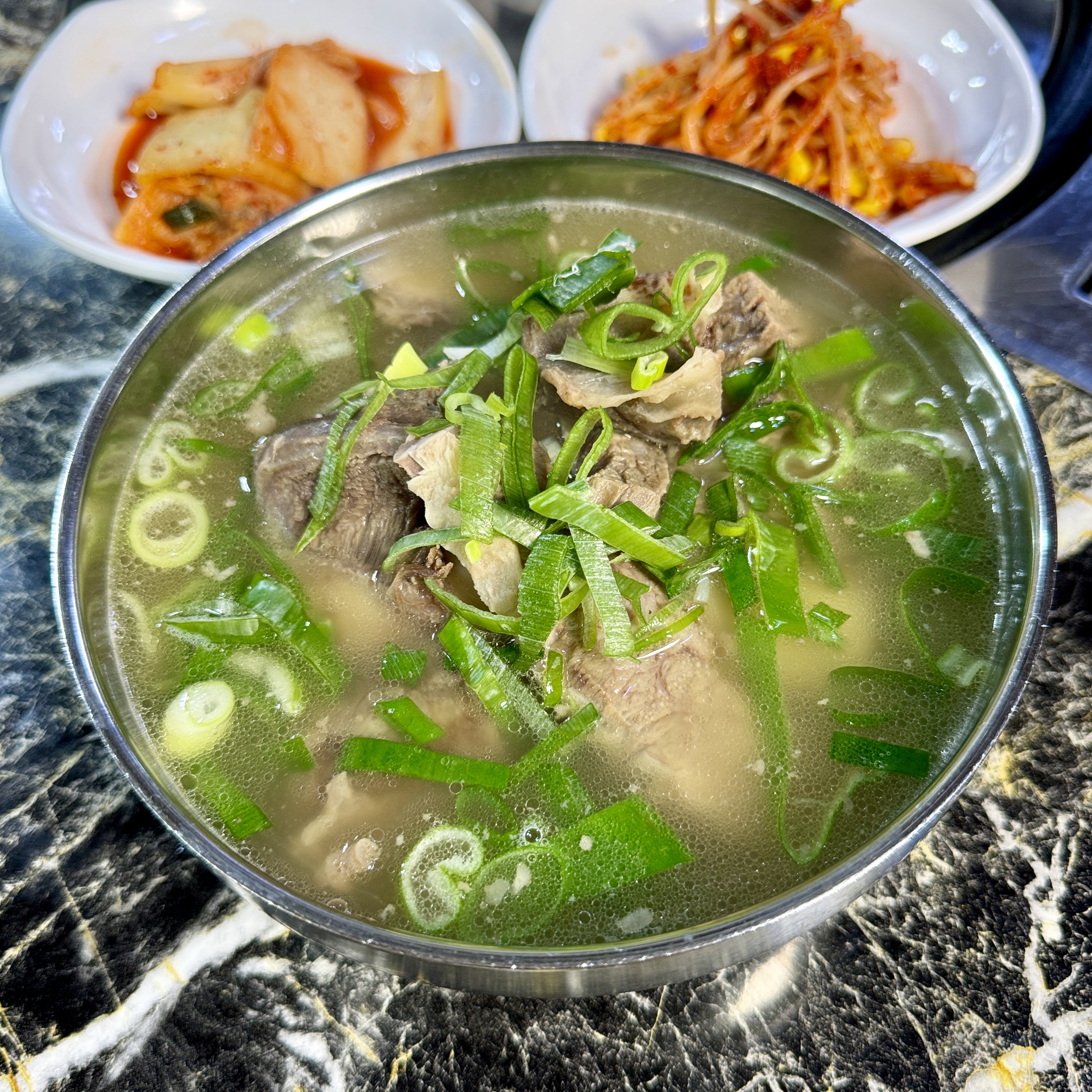 황소식육실비식당 한우하이원