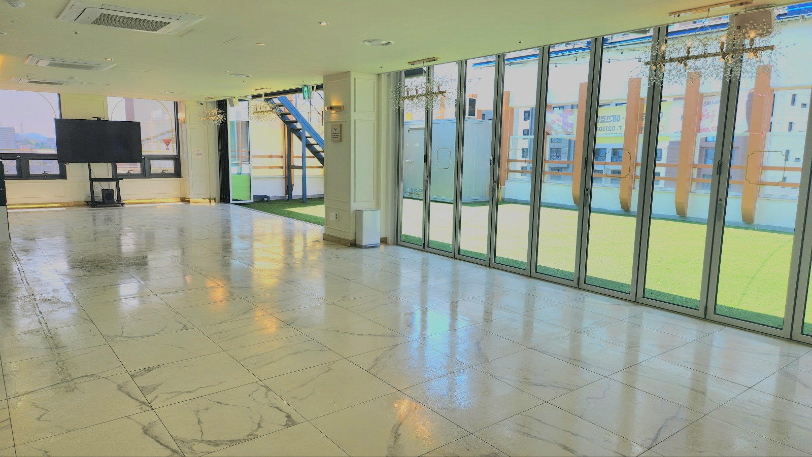 놀러오개 애견유치원 애견호텔 서대문점 대표 이미지