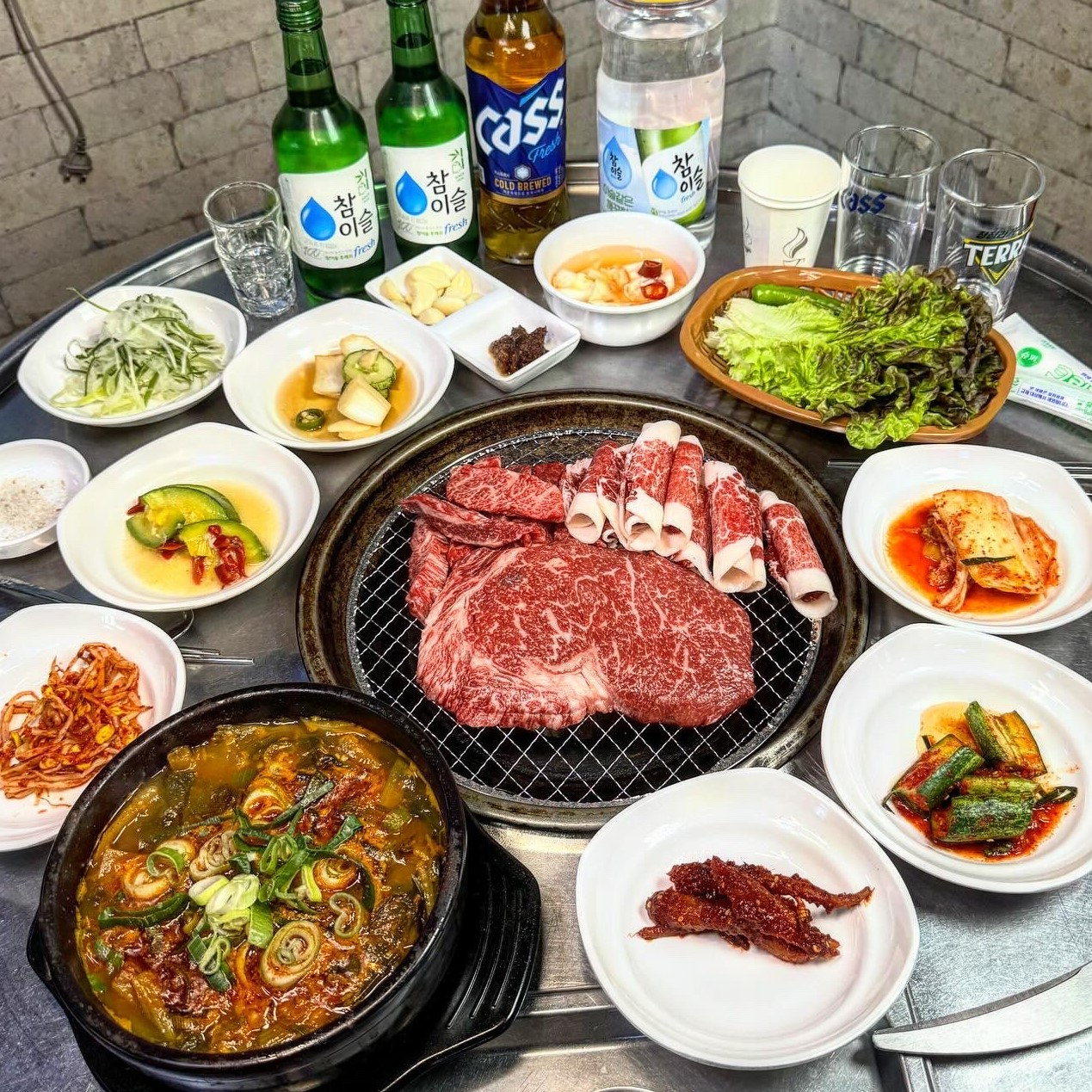 황소식육실비식당 한우하이원