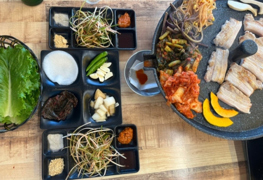 고심당 솥뚜껑삼겹살 냉삼겹 숙성생고기