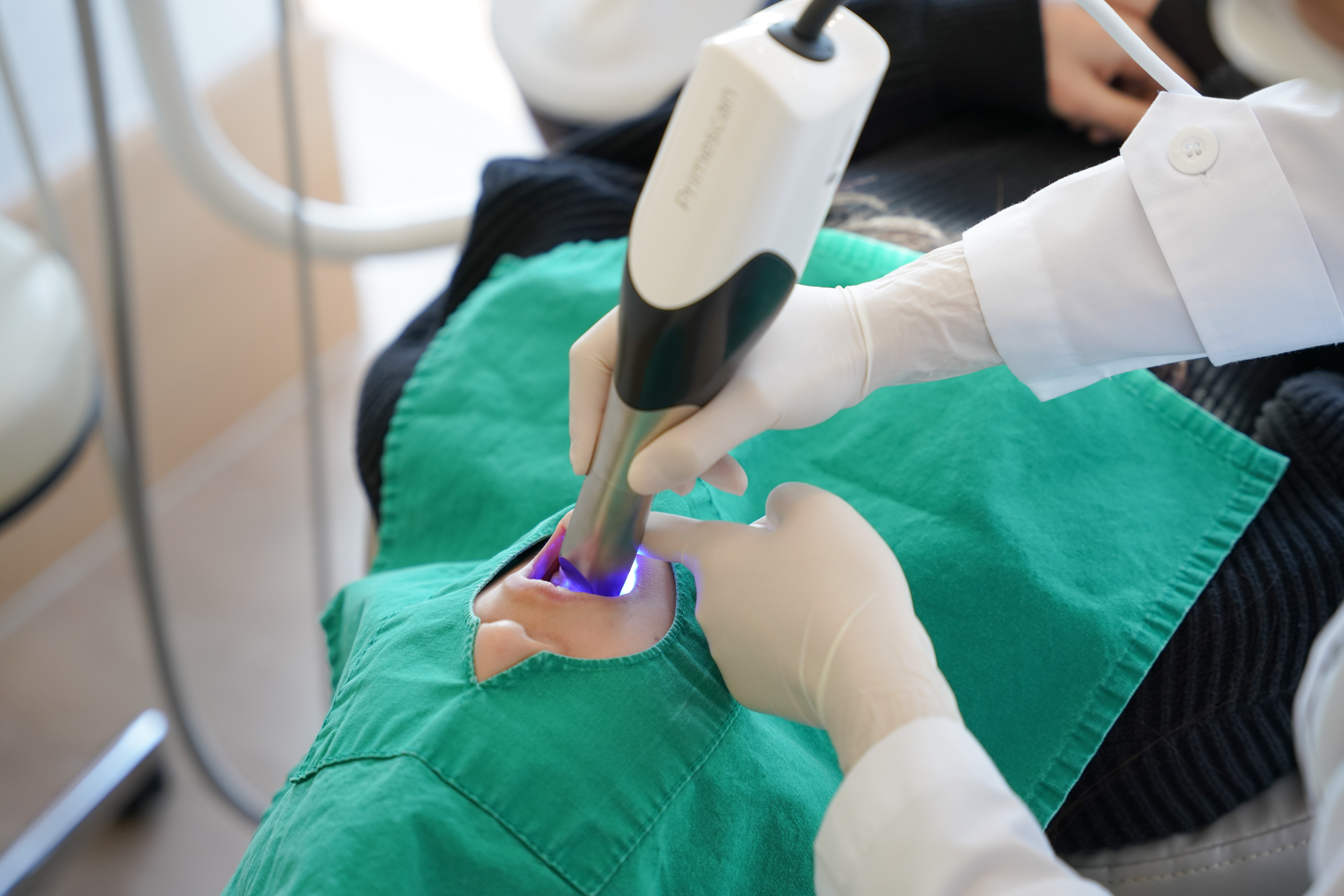 더데이치과의원 대표 이미지