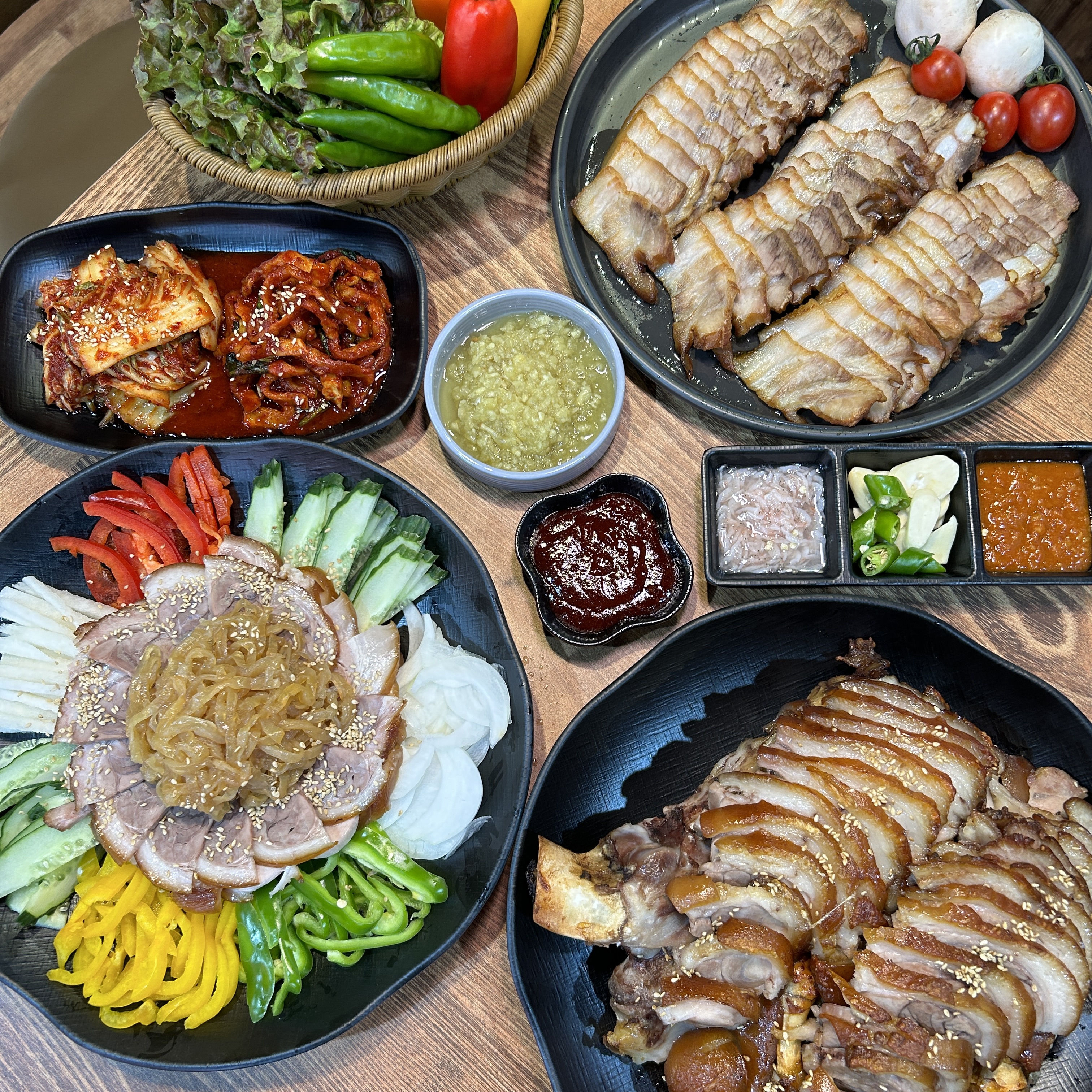 명품화덕한방족발