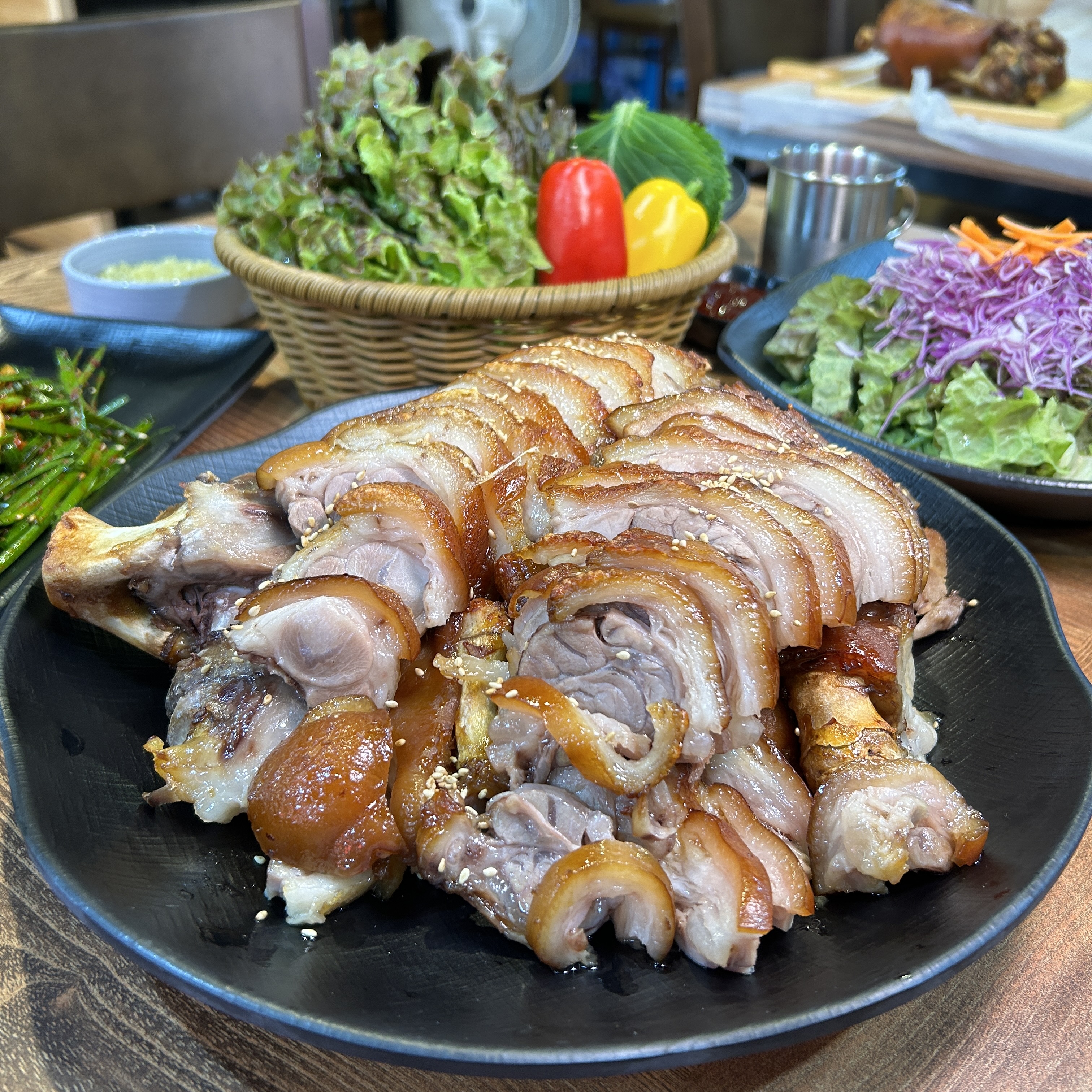 명품화덕한방족발