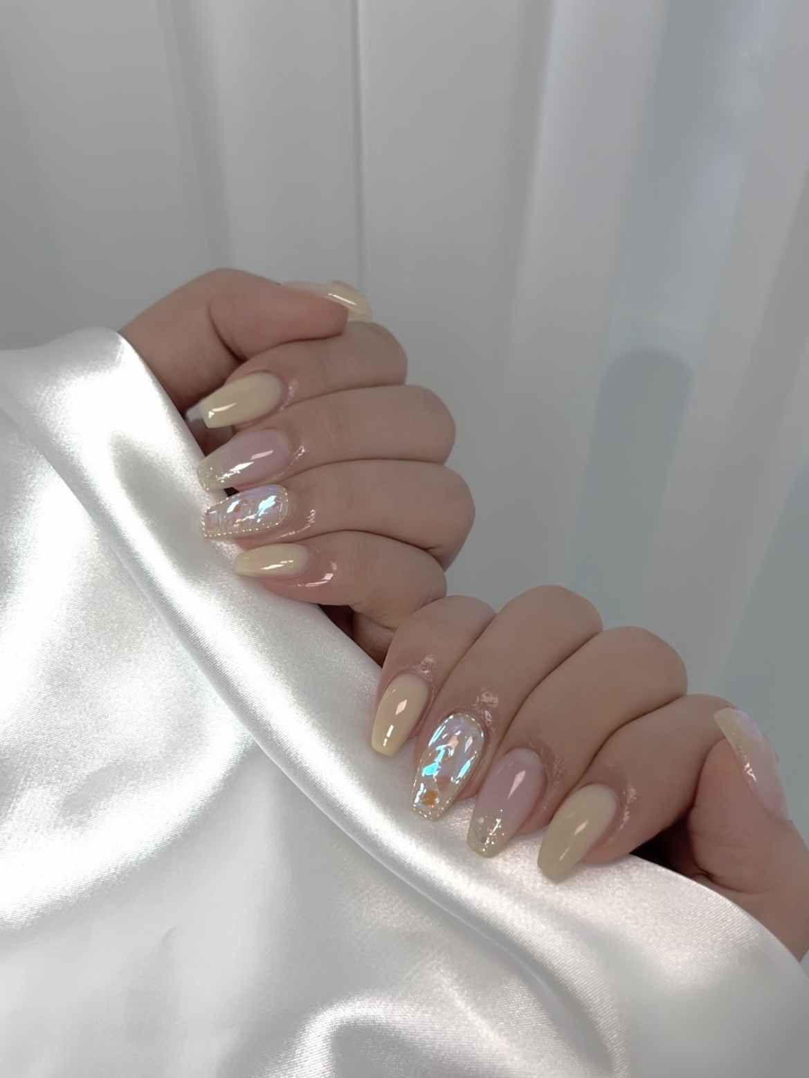 네일묘연