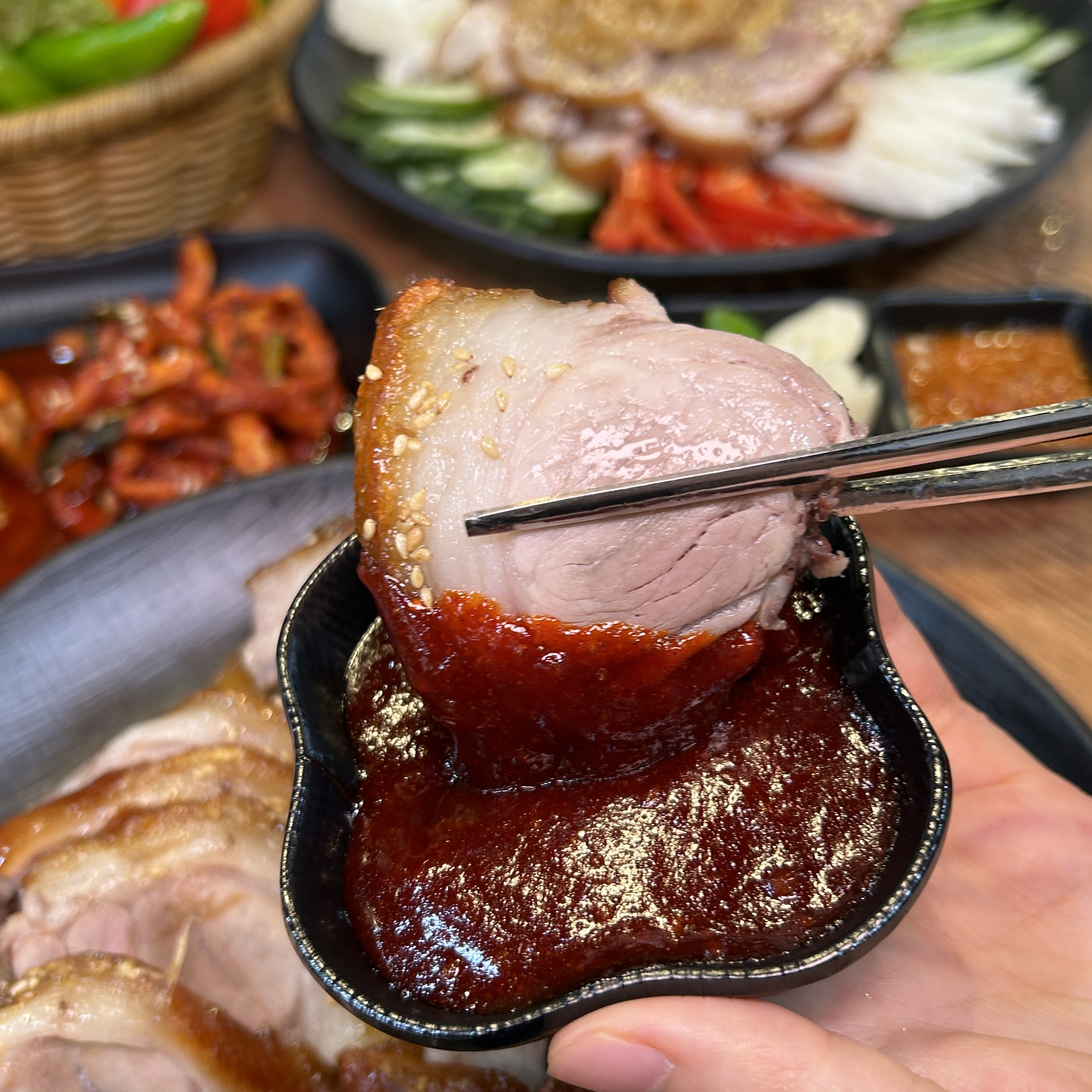 명품화덕한방족발