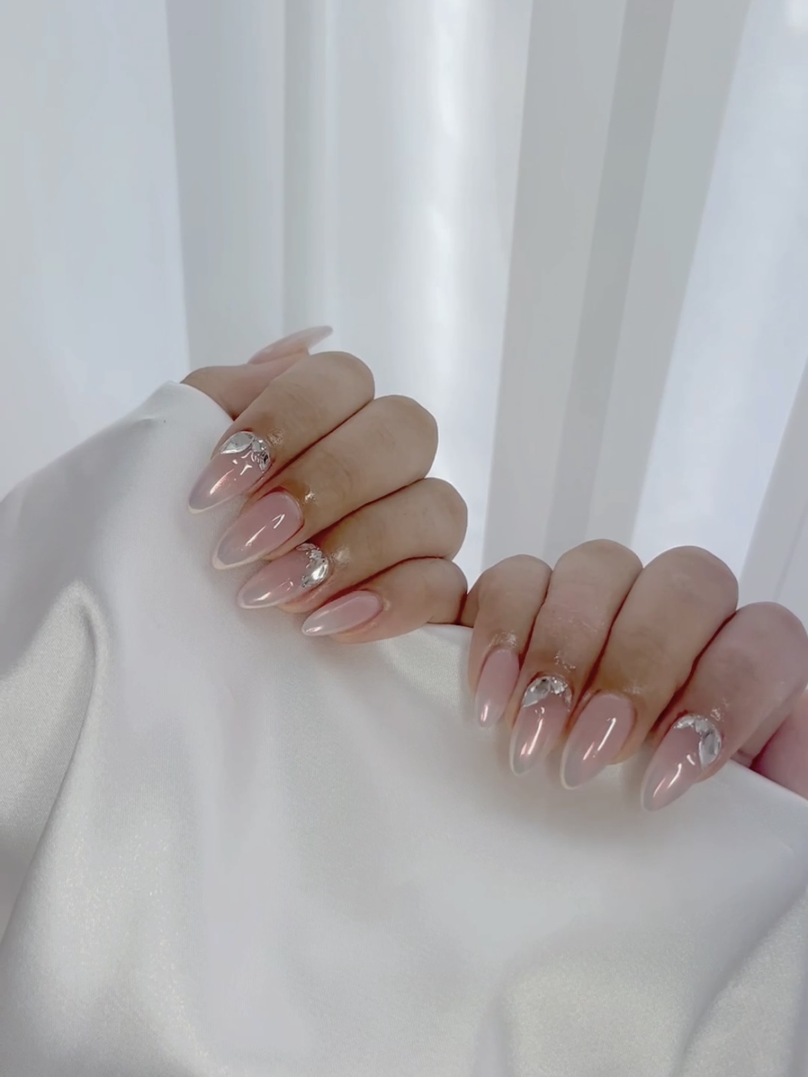네일묘연
