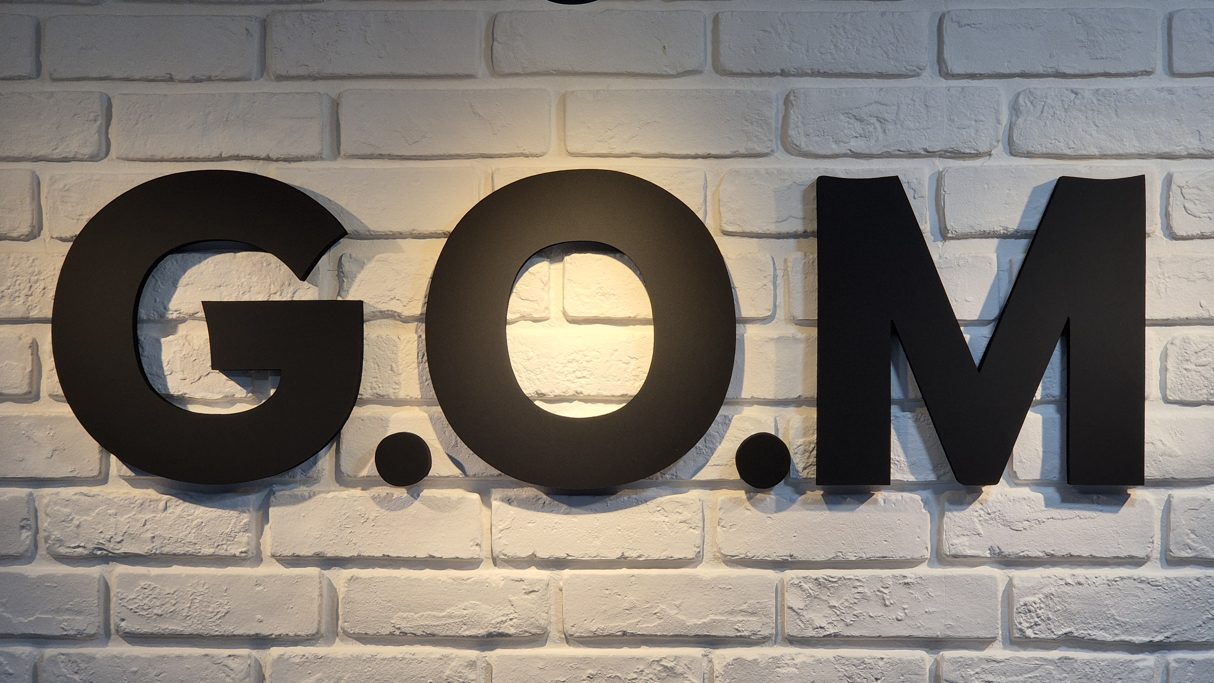 G.O.M 관리형 스터디카페