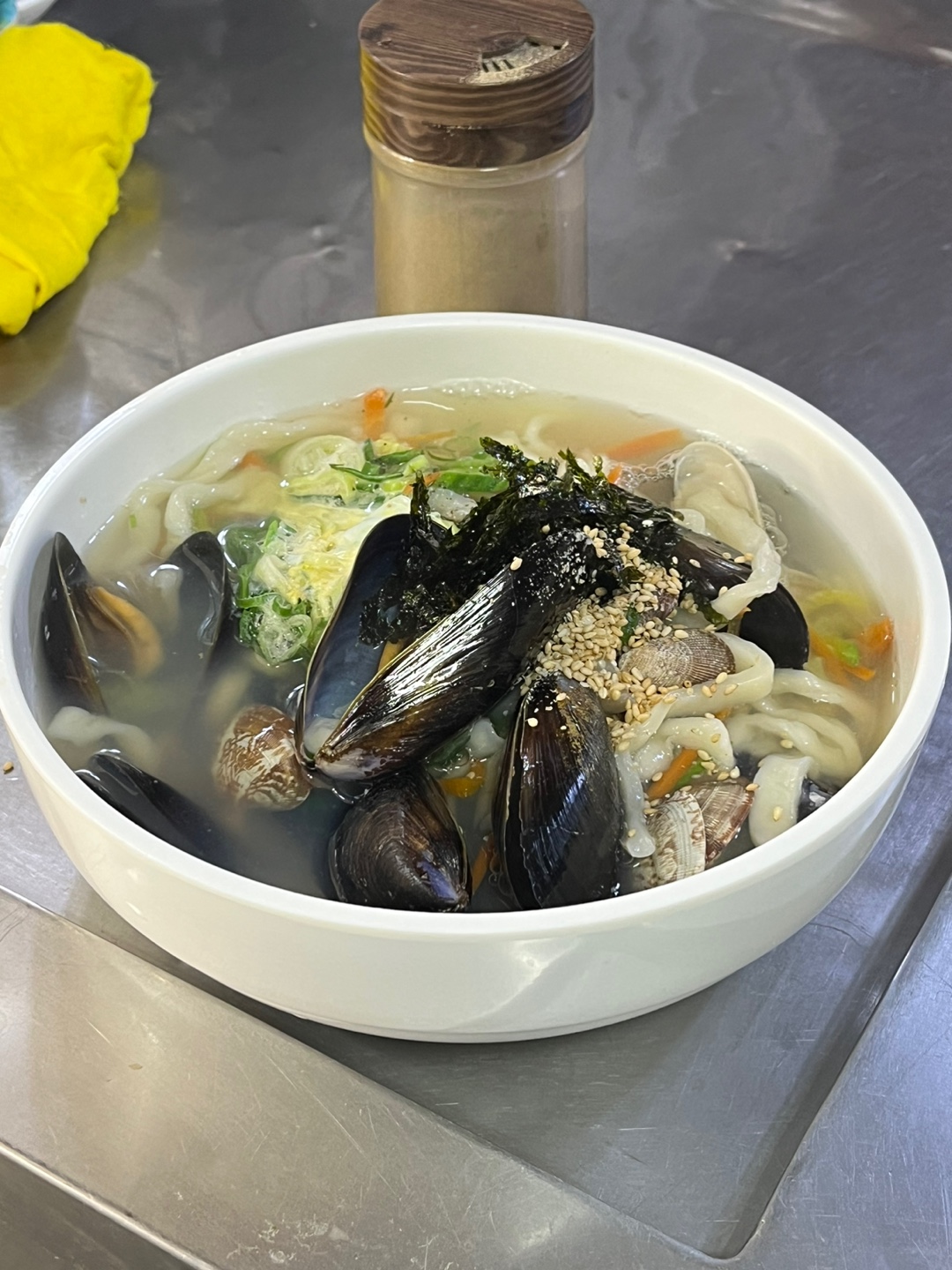 마마손칼국수