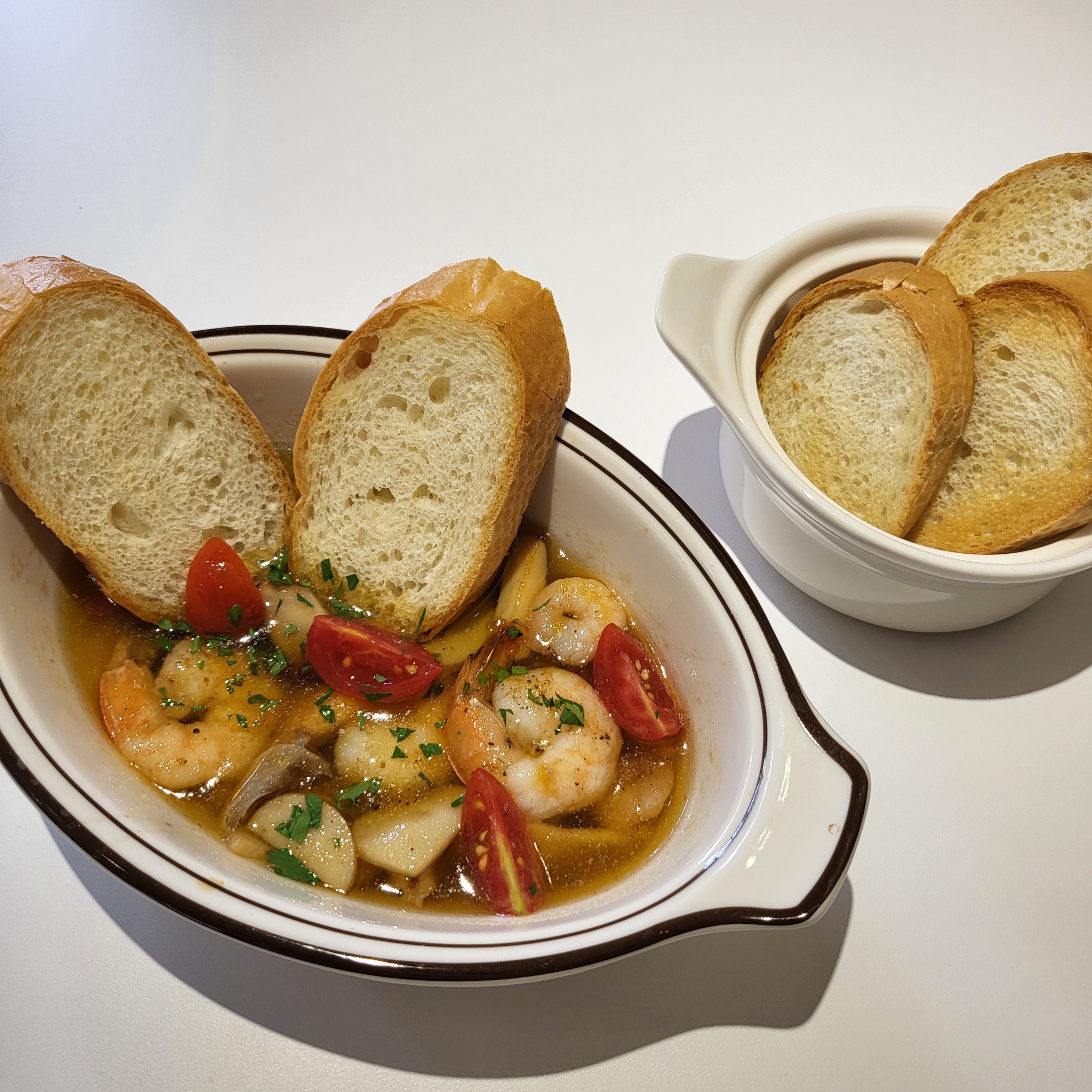 Gambas and baguette