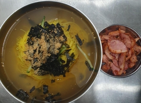 범물본가국수 송현점