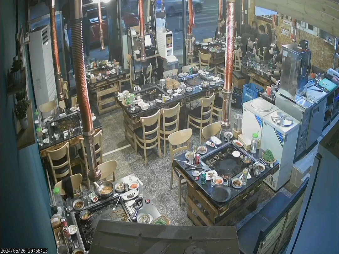 전북 김제시 삼겹살 전문점 오겹살 돼지껍데기 돼지뒷고기 항정살 통삼겹 한돈 목살 신맛고
