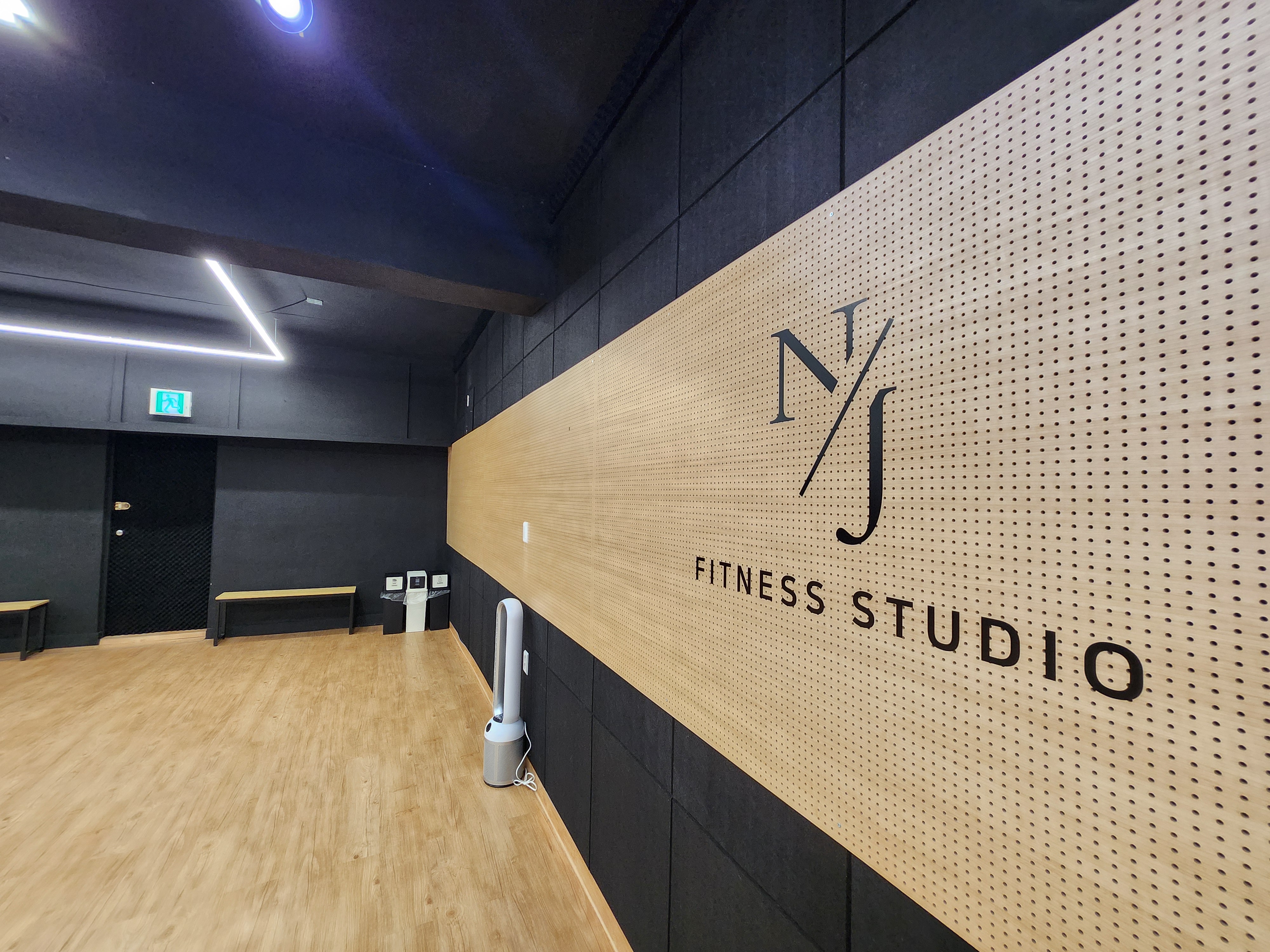 엔제이피트니스스튜디오 대표 이미지