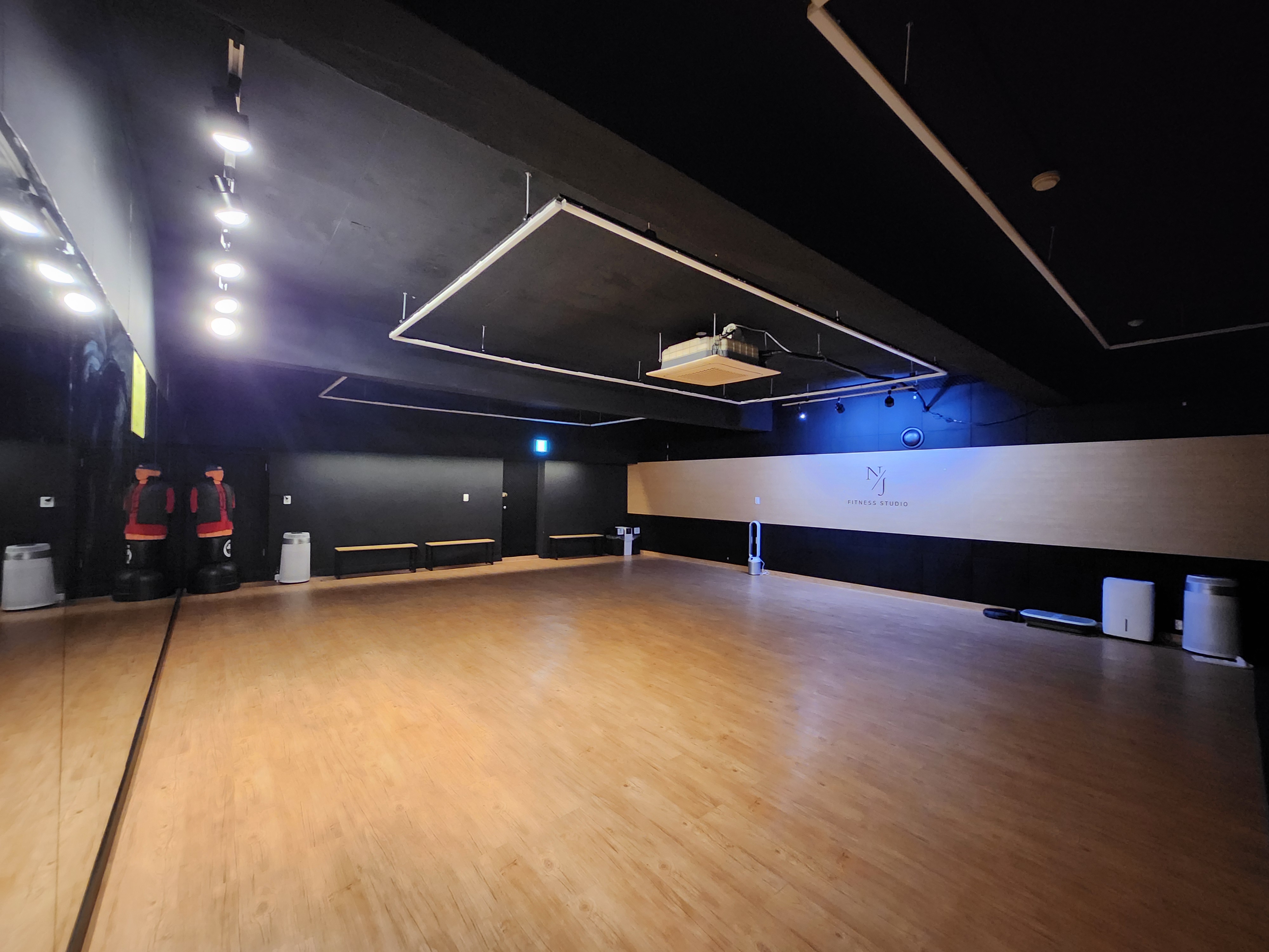 엔제이피트니스스튜디오 대표 이미지