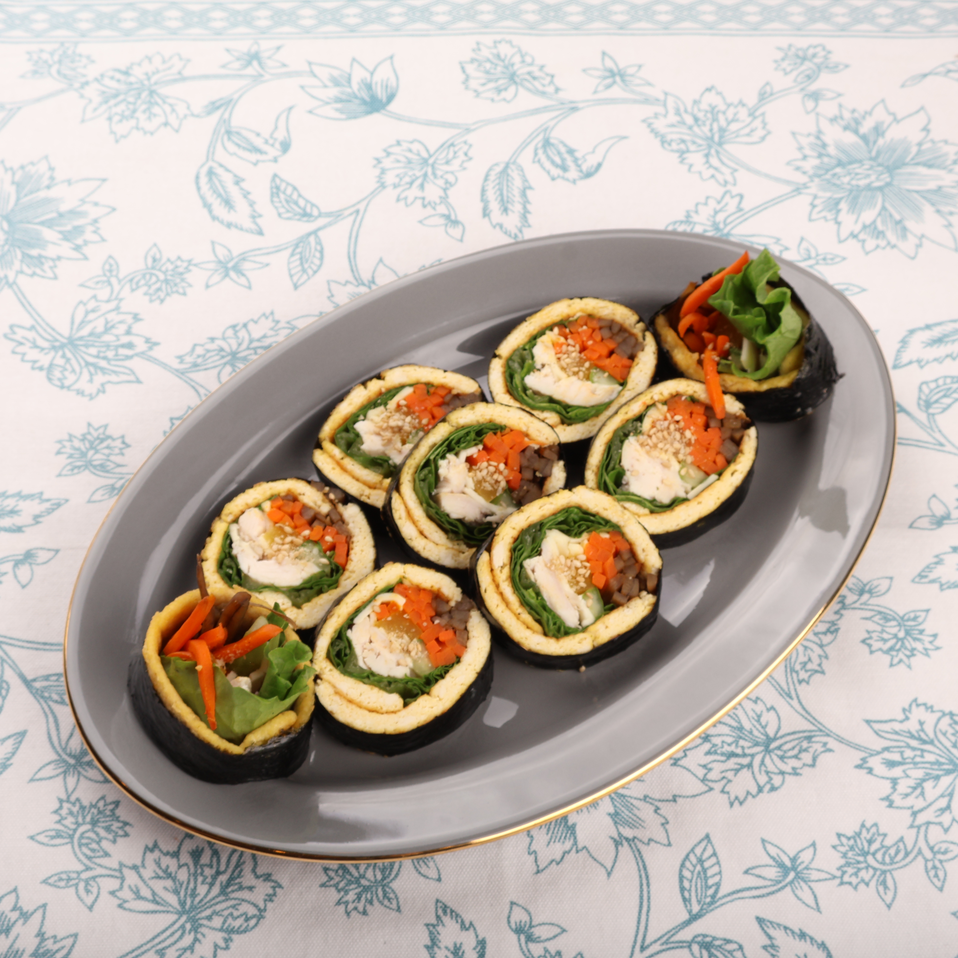 김밥싸고 커피내리고