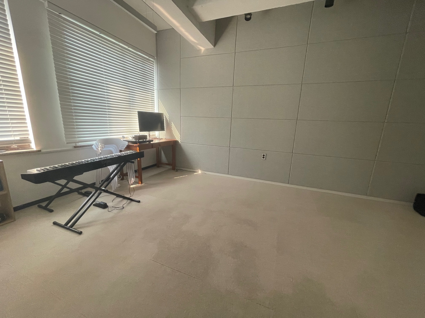 1번째 스튜디오 사진