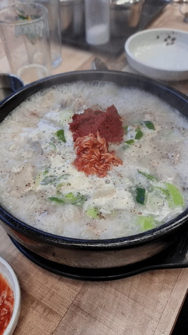 탑골순대국