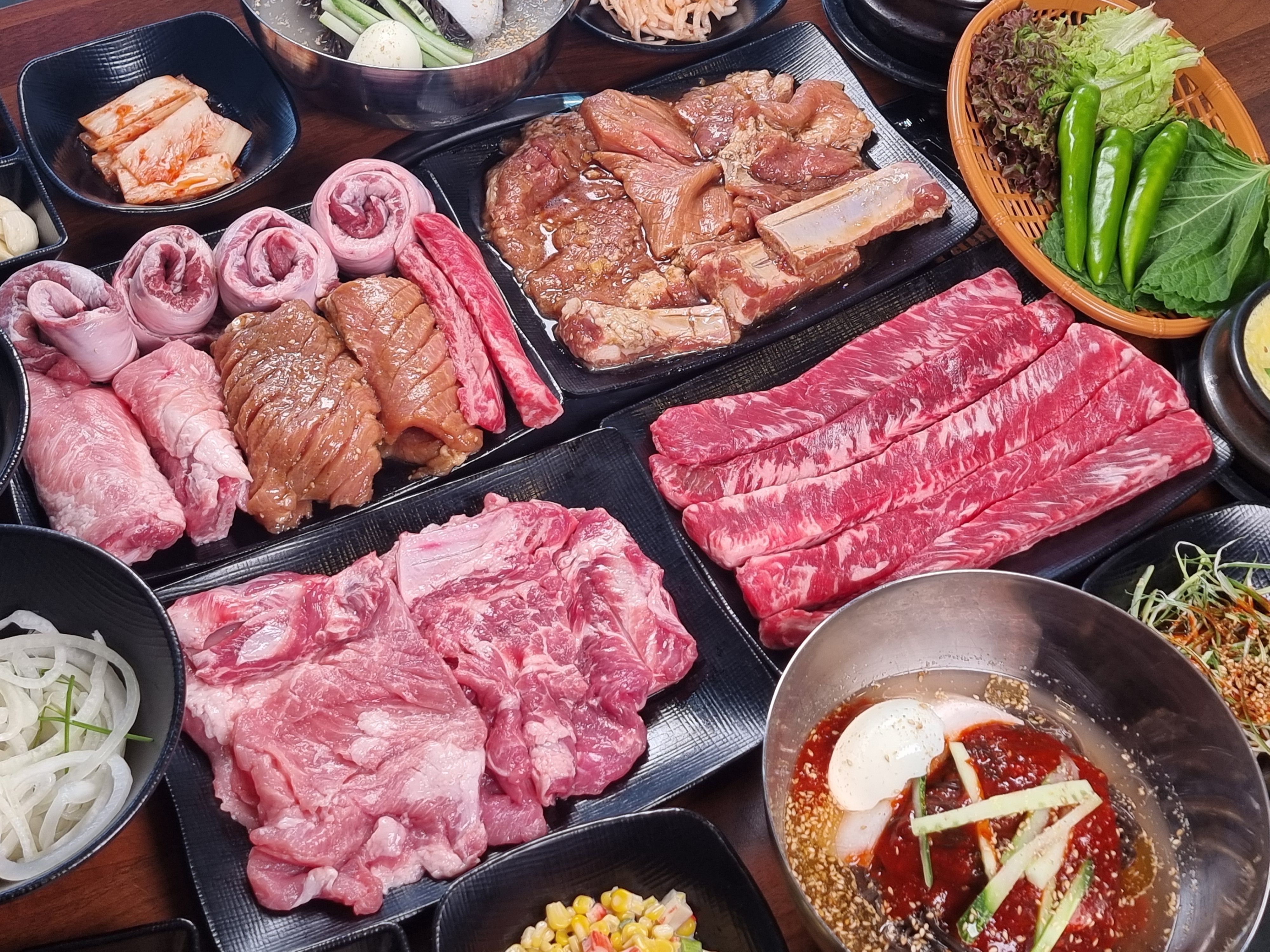유천참숯불돼지갈비 파주운정가람마을점