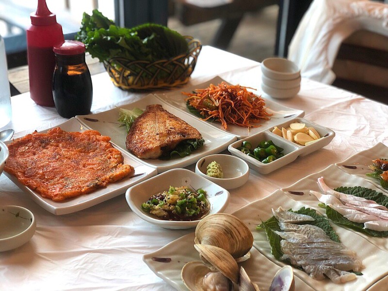 헌화로횟집