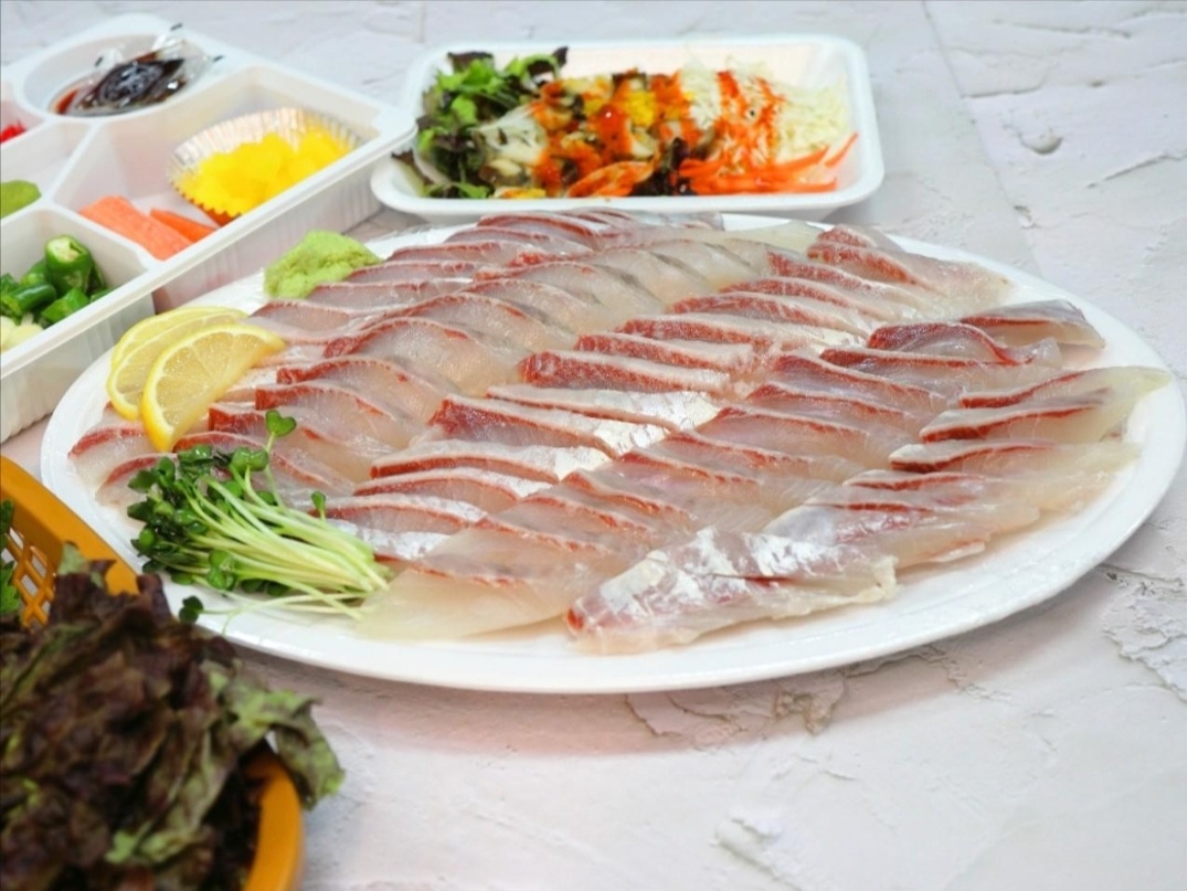 회뜨는 수산 사진 7