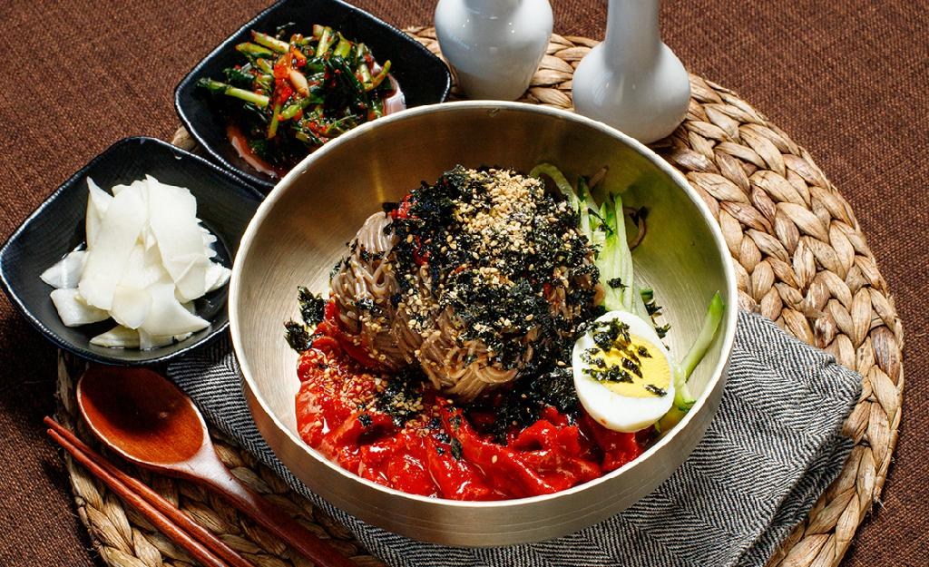 강릉 고씨네동해막국수&순두부칼국수 본점