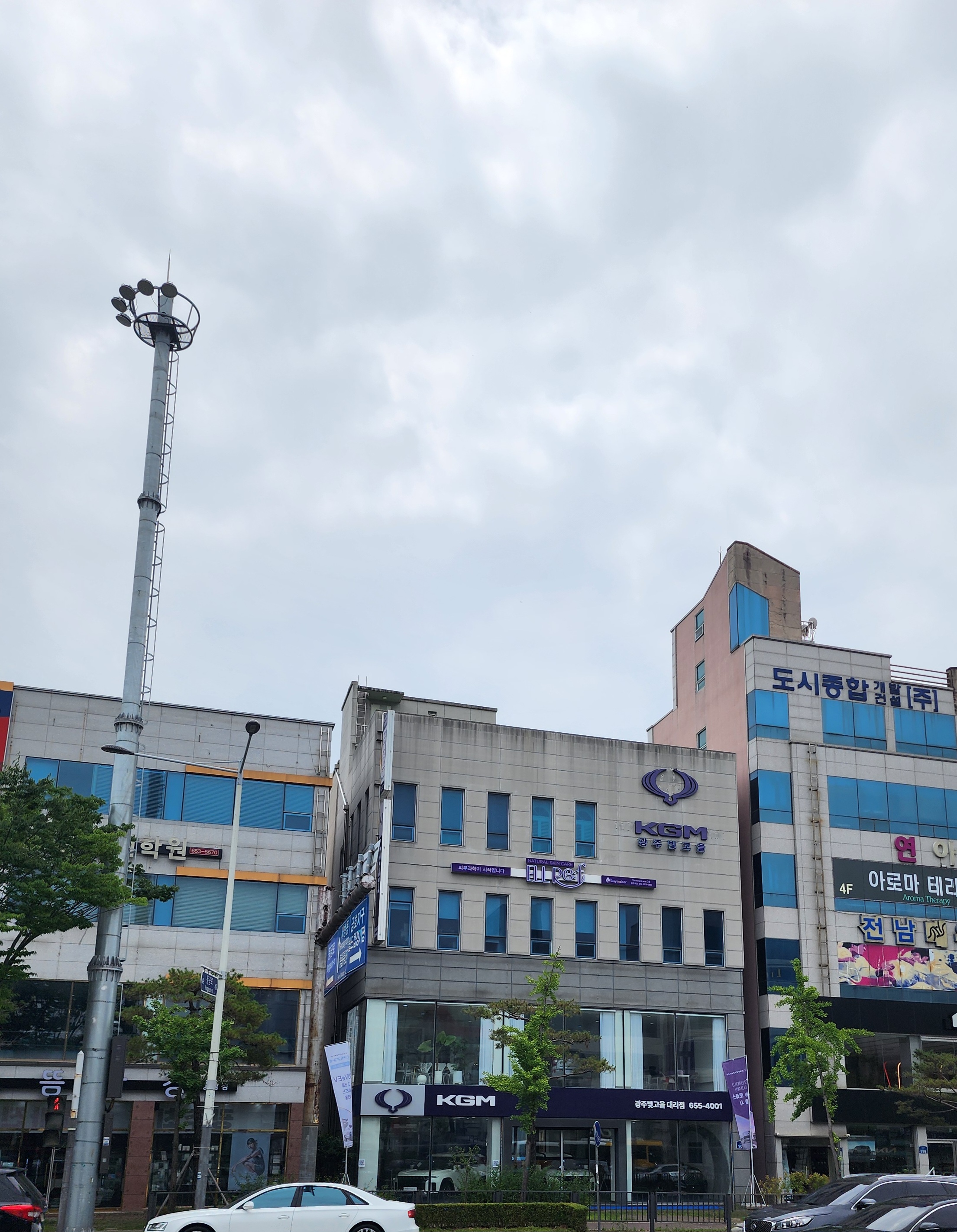 KGM 광주빛고을대리점 대표 이미지
