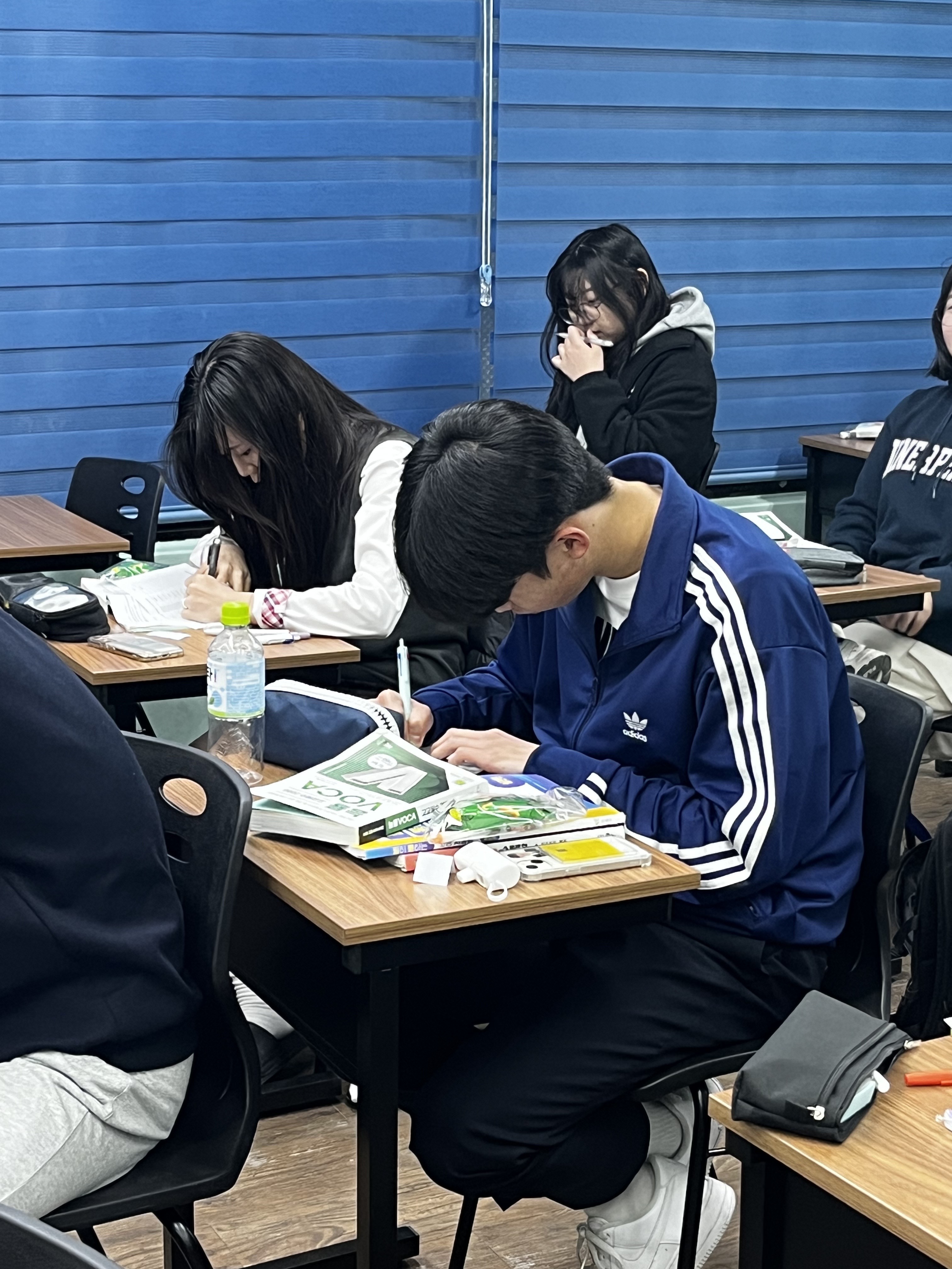 비전트리영어학원