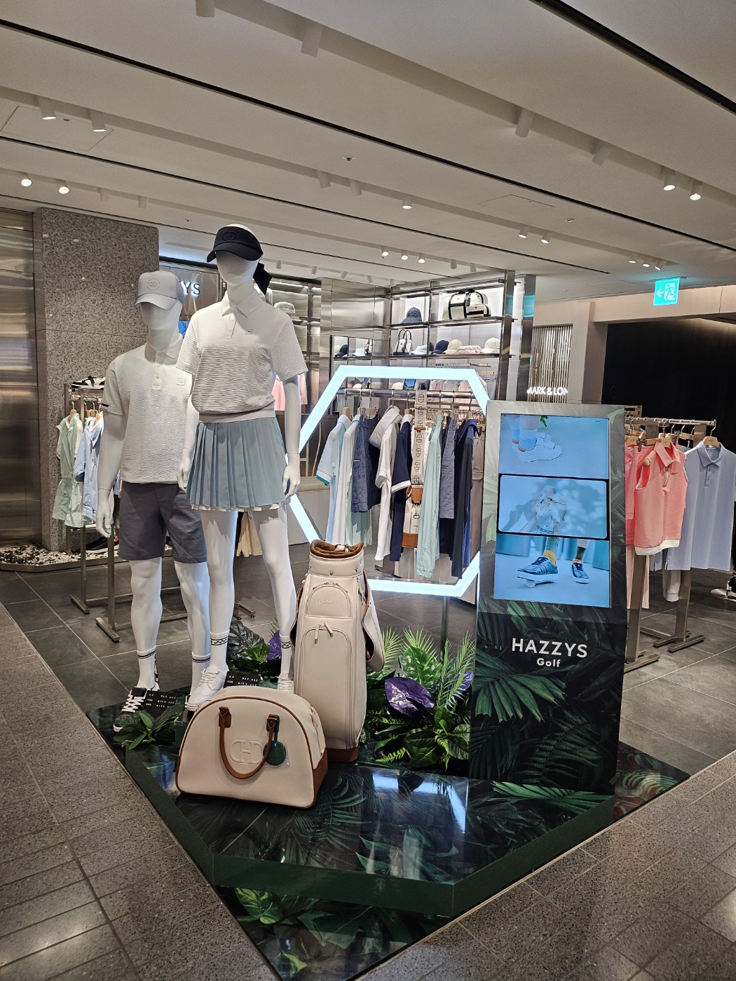 헤지스골프 롯데백화점본점 대표 이미지