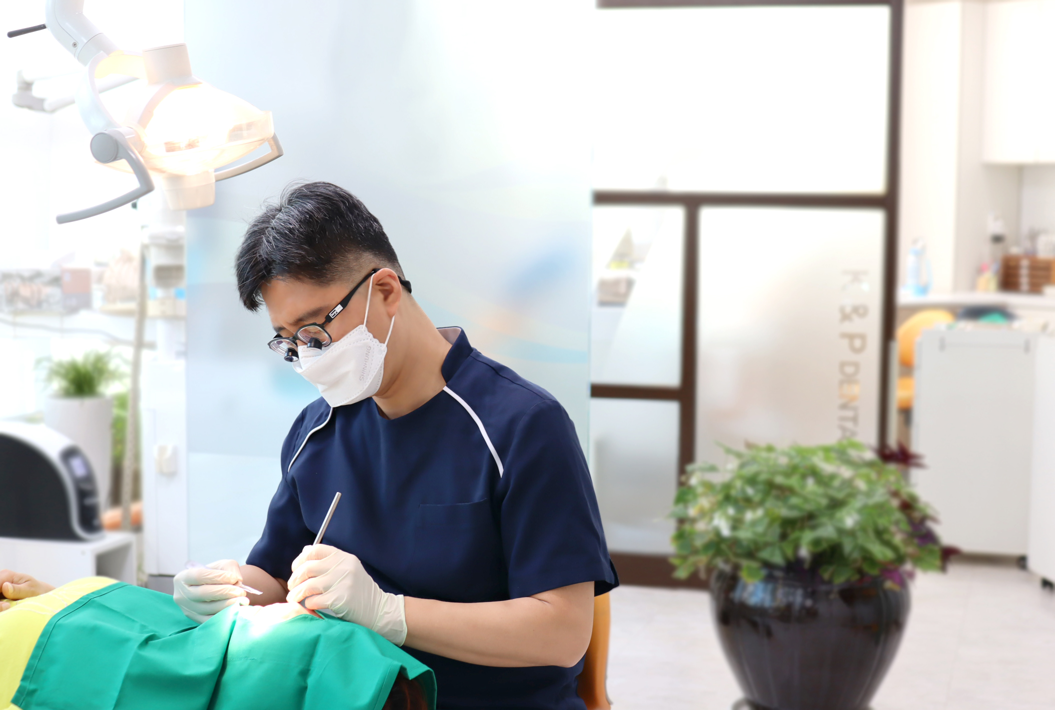 김앤박치과의원 대표 이미지