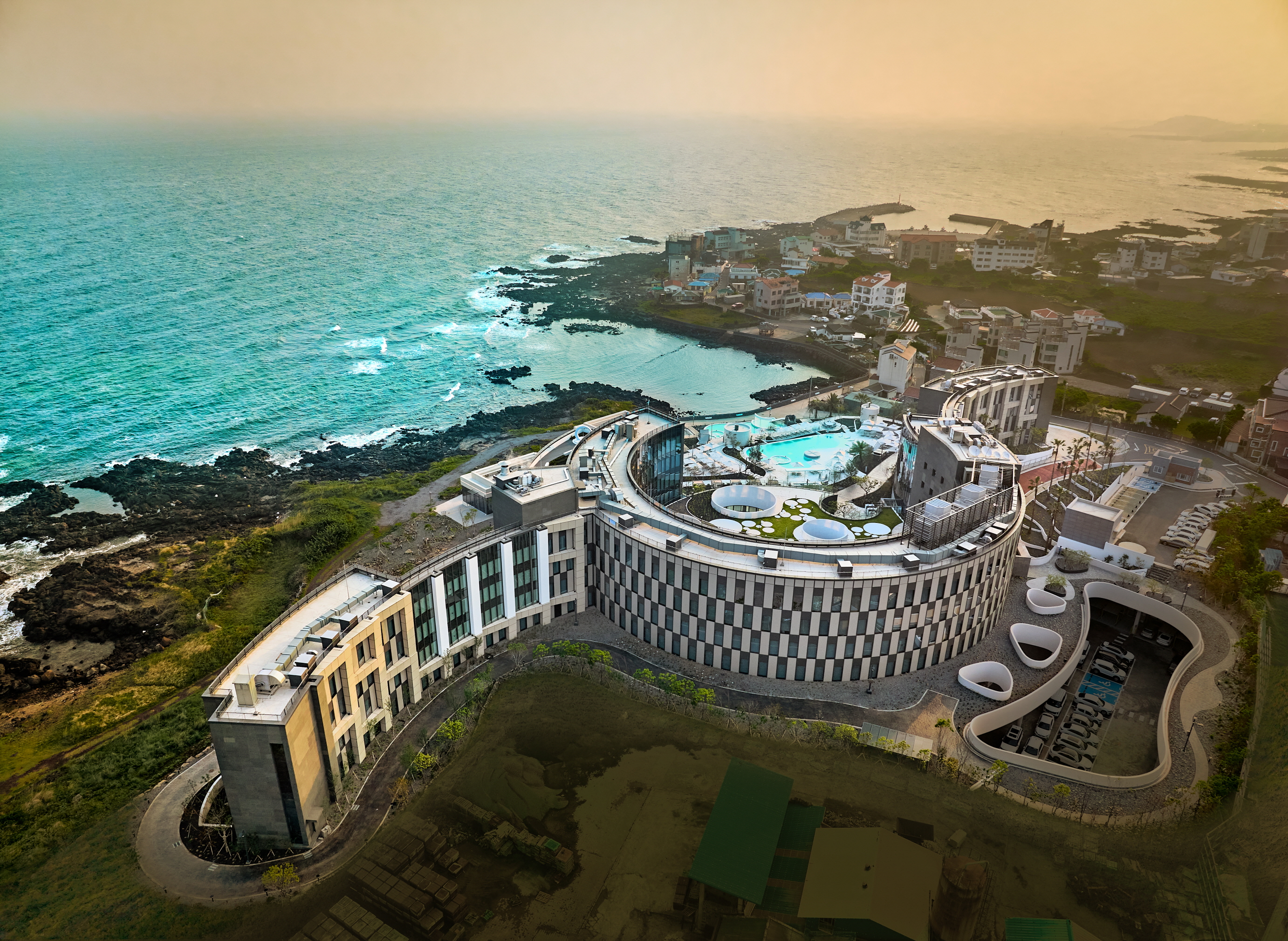 신라스테이 플러스 이호테우 전경