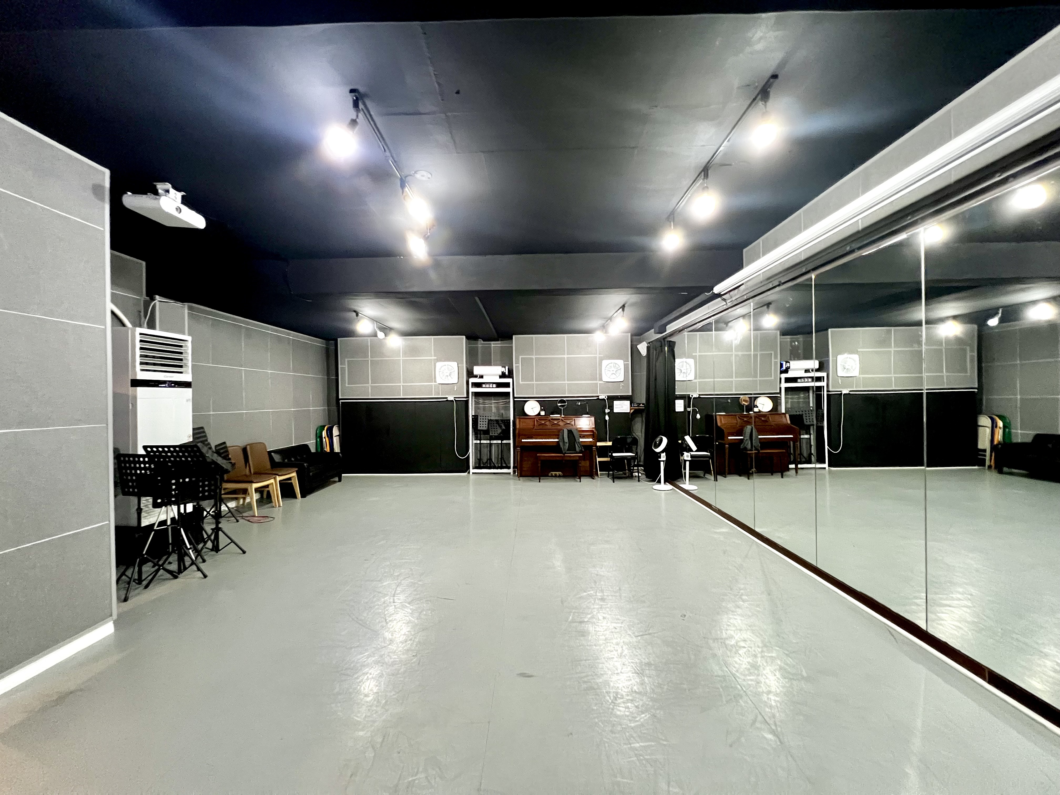 1번째 스튜디오 사진