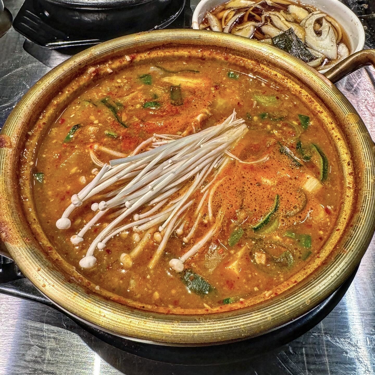 벽천숯불갈비 동촌유원지점