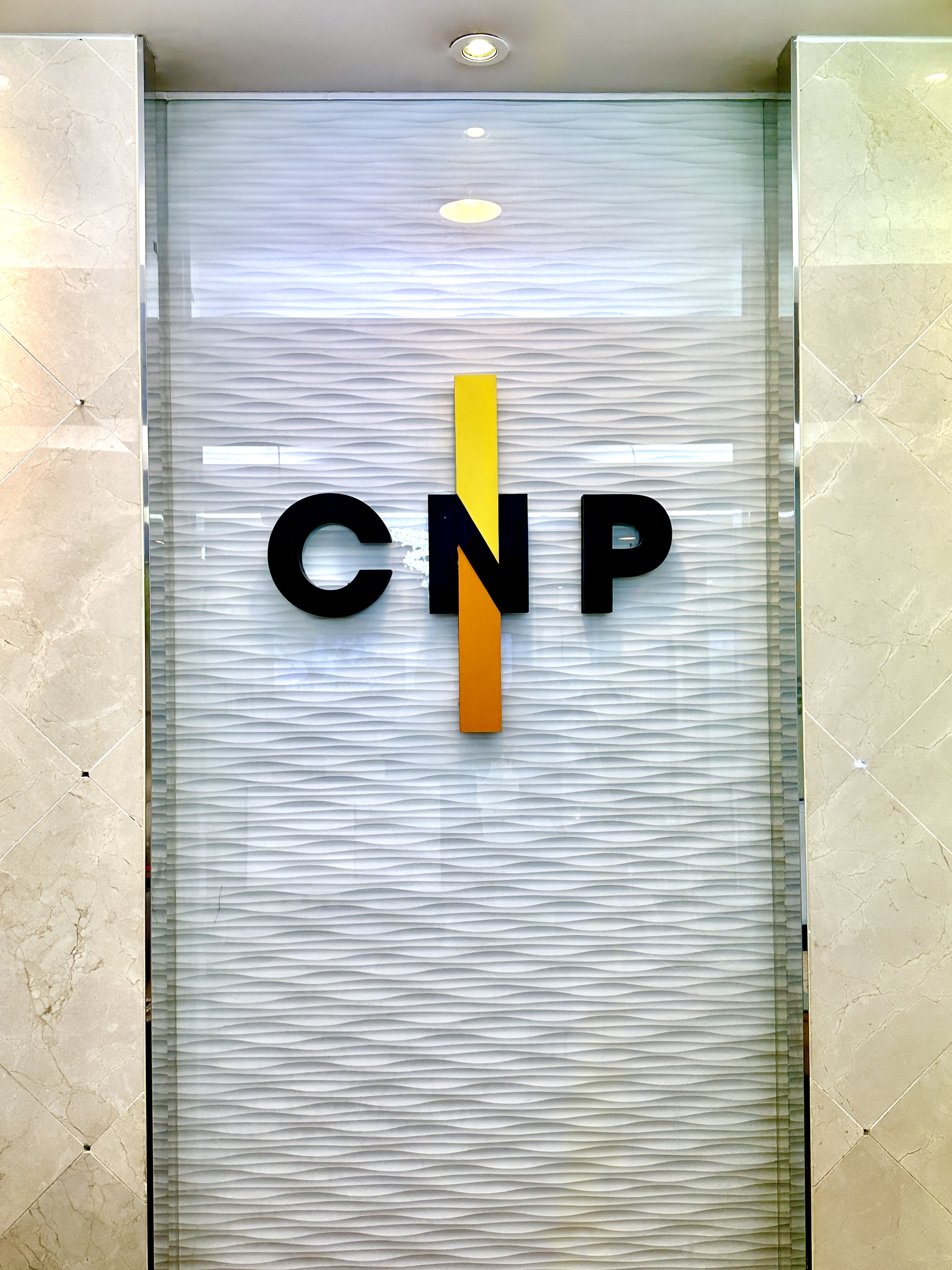 CNP차앤박피부과의원 명동점 대표 이미지