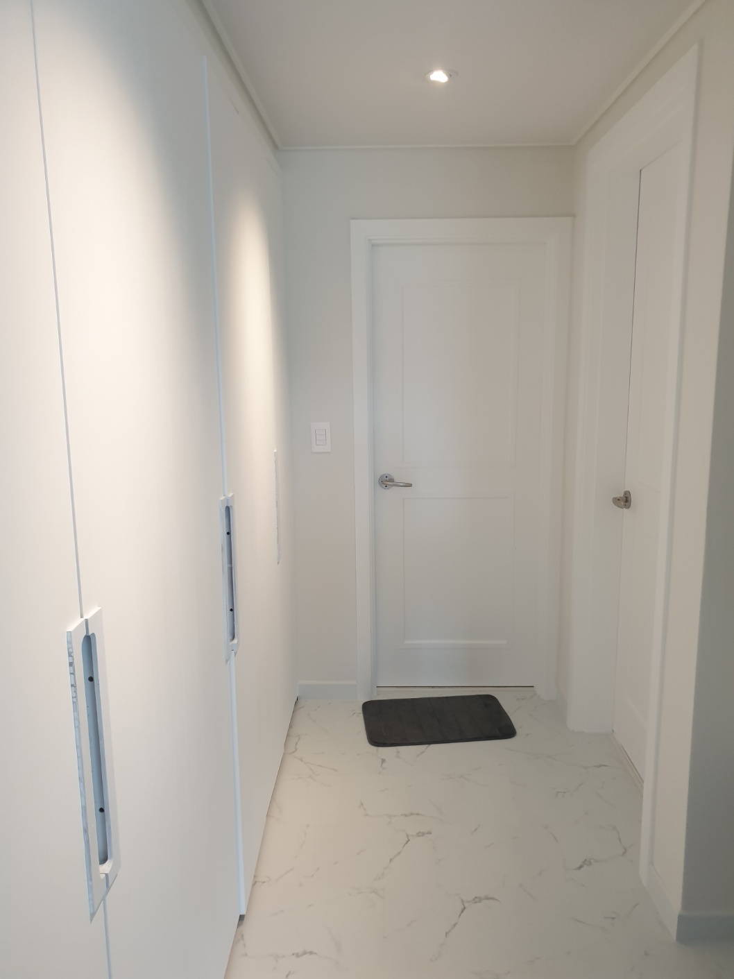 내손 인테리어 필름 대표 이미지