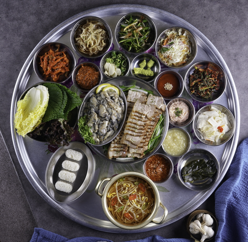 [겨울한정]통영에서 올라온 굴보쌈