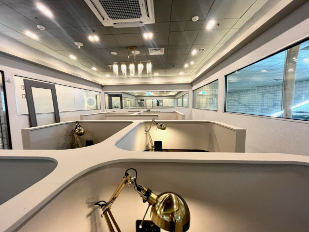 스터디카페 데스크