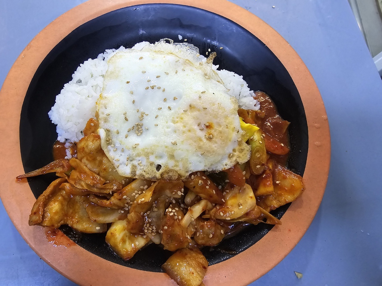 제육덮밥