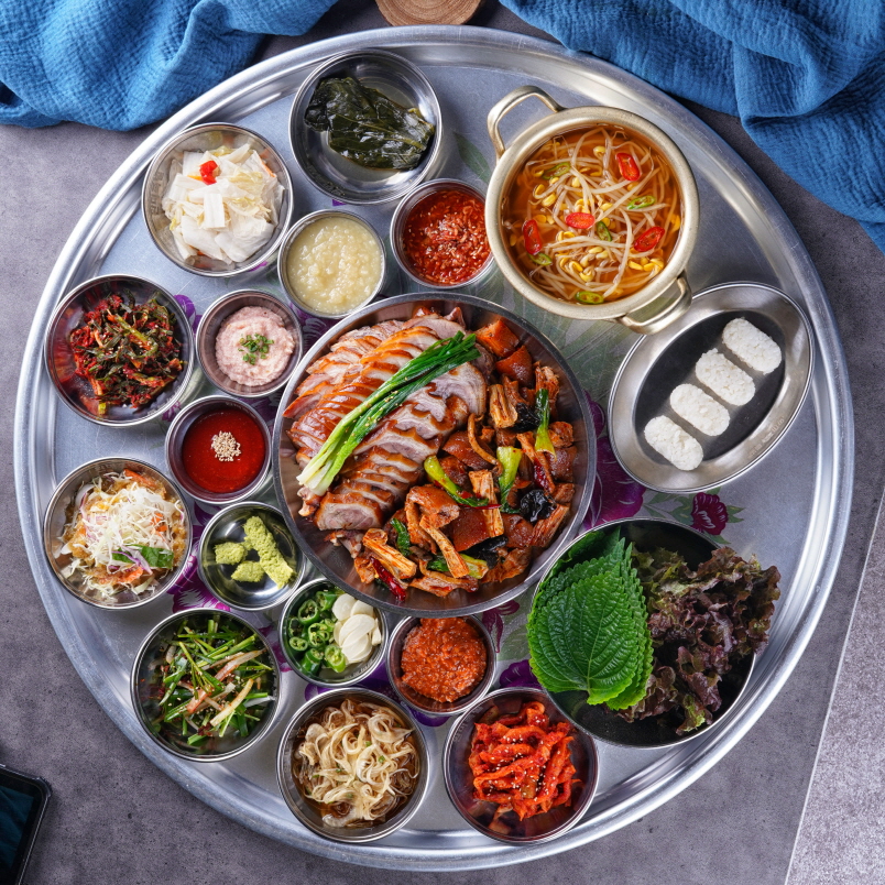 반반 족발(온족발+마라족발)