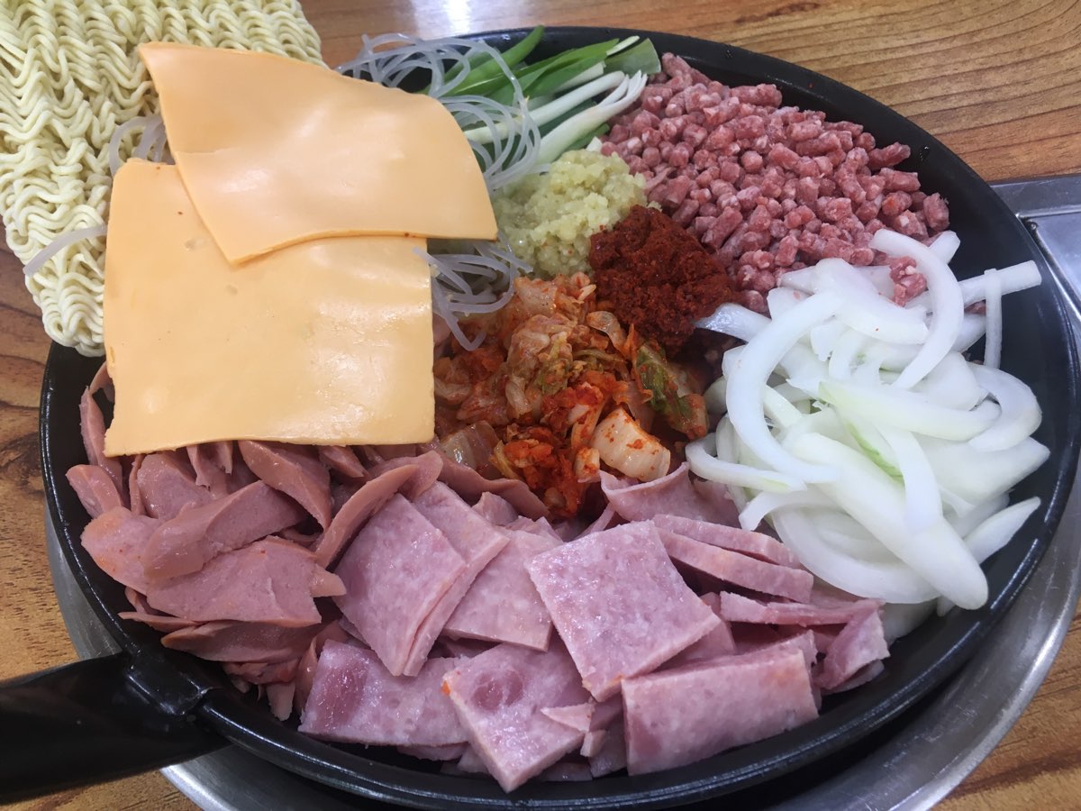 문창순송탄부대찌개