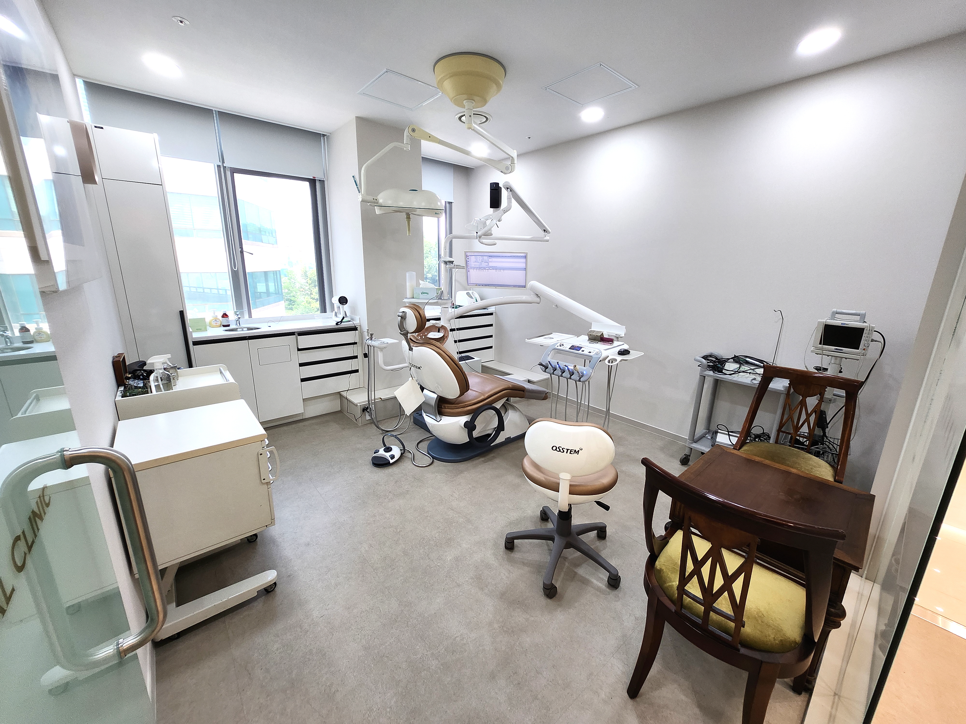 로덴치과의원 대표 이미지