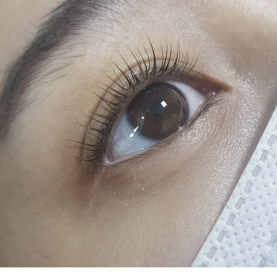 엣지있게 토탈뷰티샵