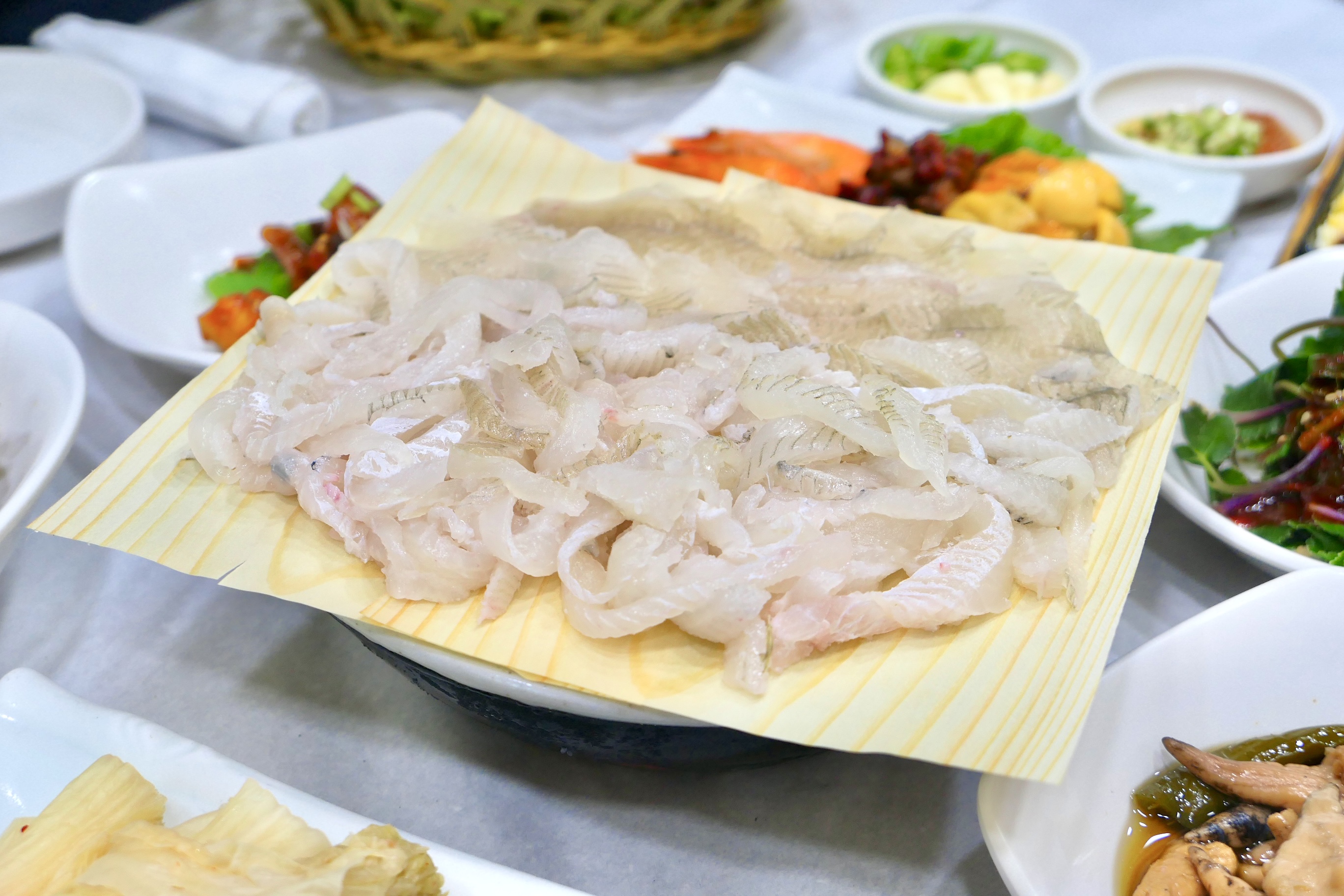 어궁 참가자미 횟집 울산달동본점